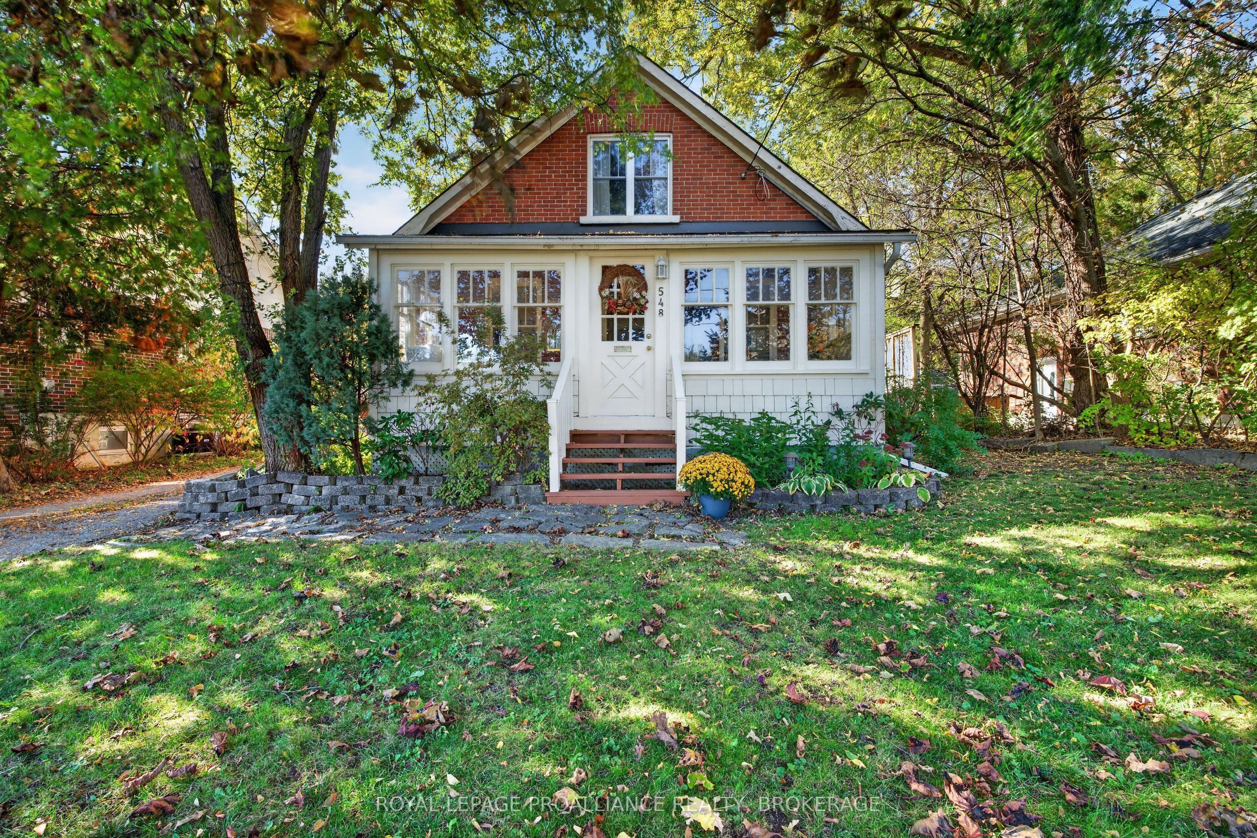 548 Division Street