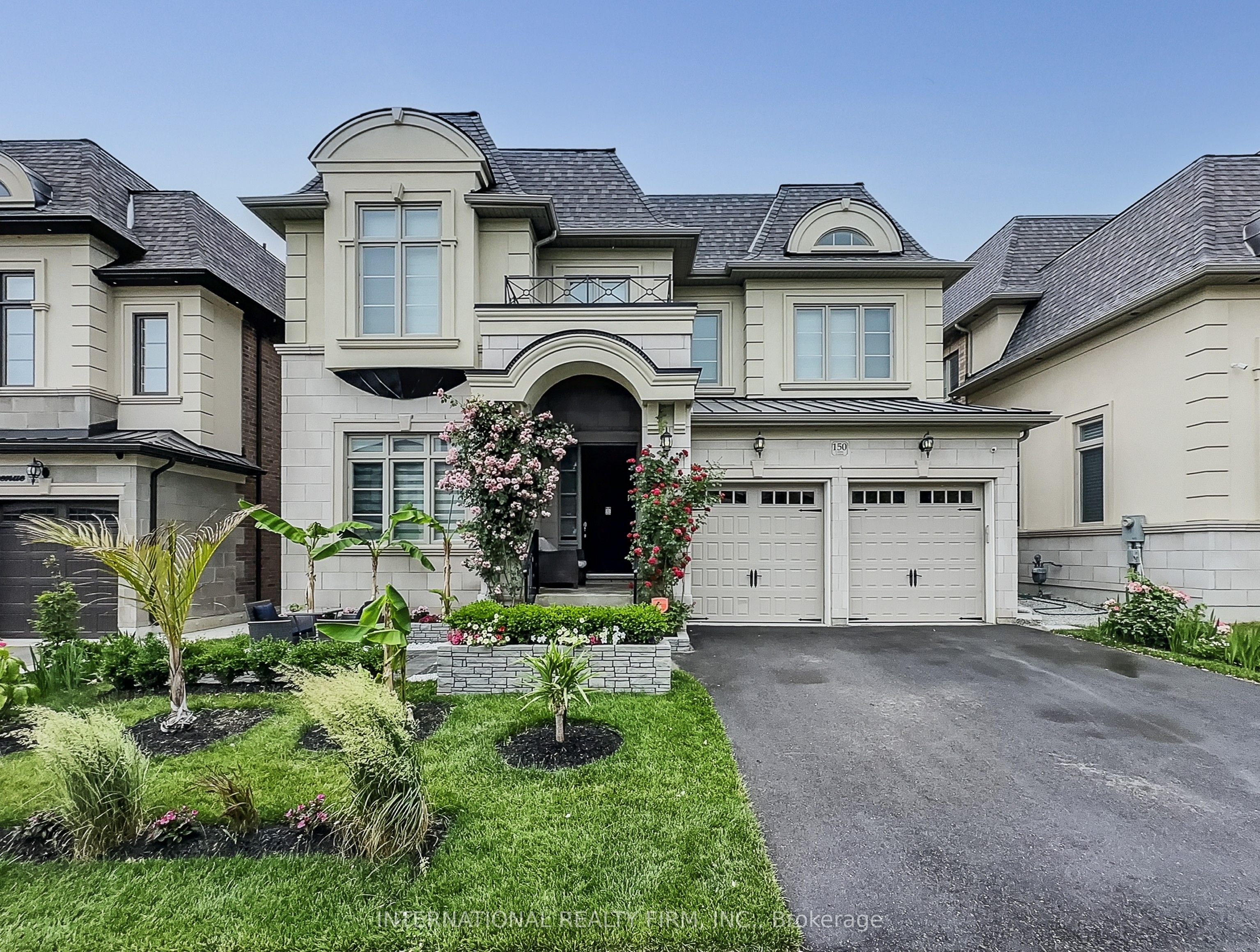 150 Cannes Avenue