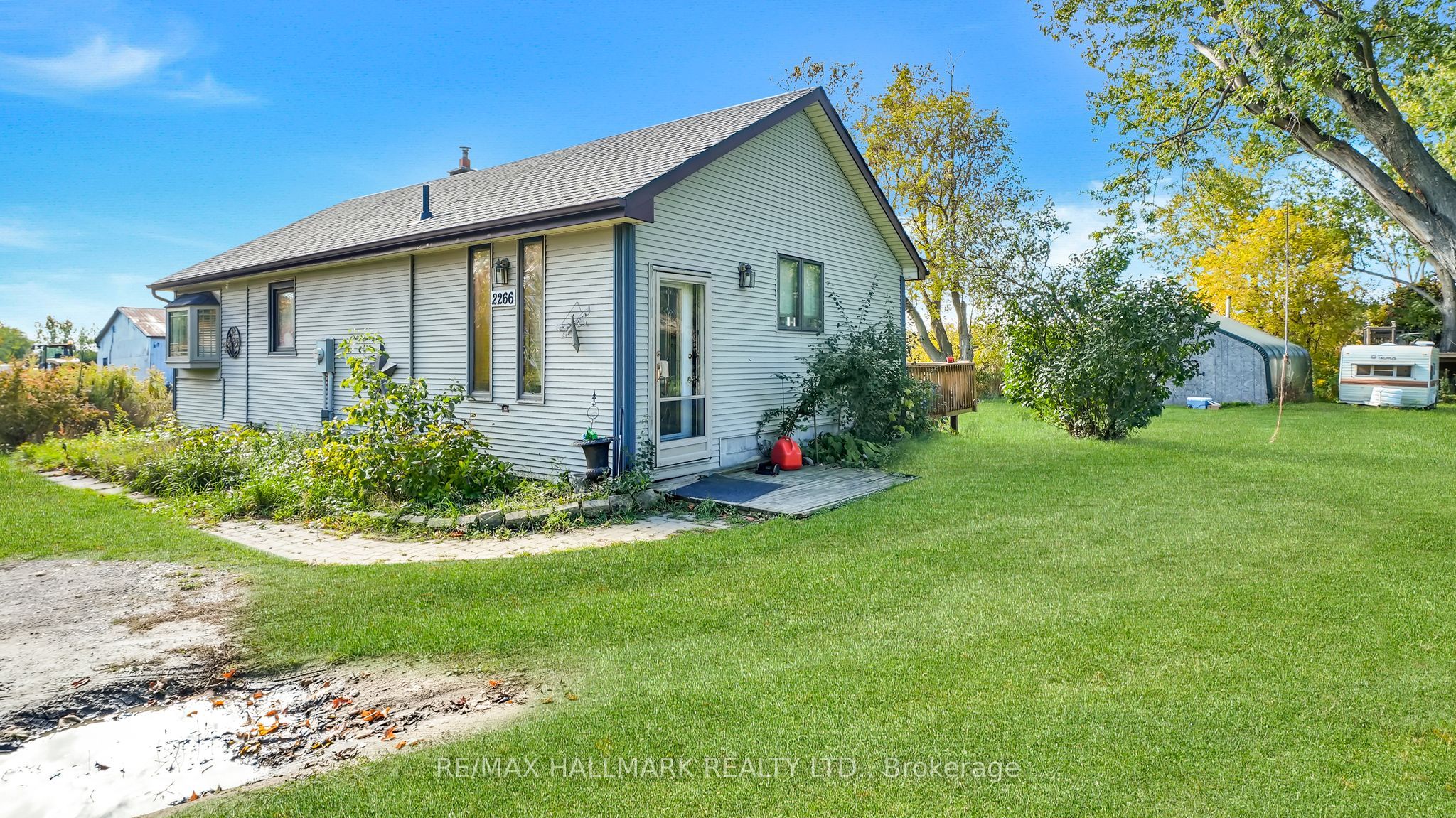 2266 Holt Rd & 2145 Hwy 2 N/A