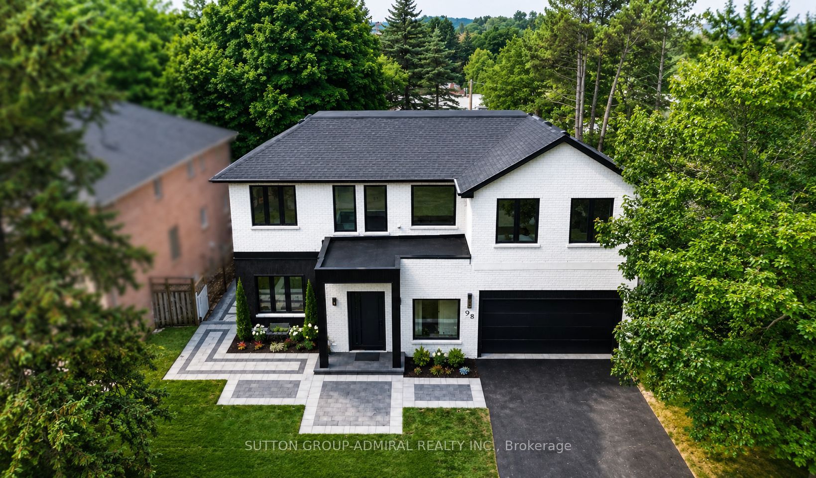 98 Babcombe Drive