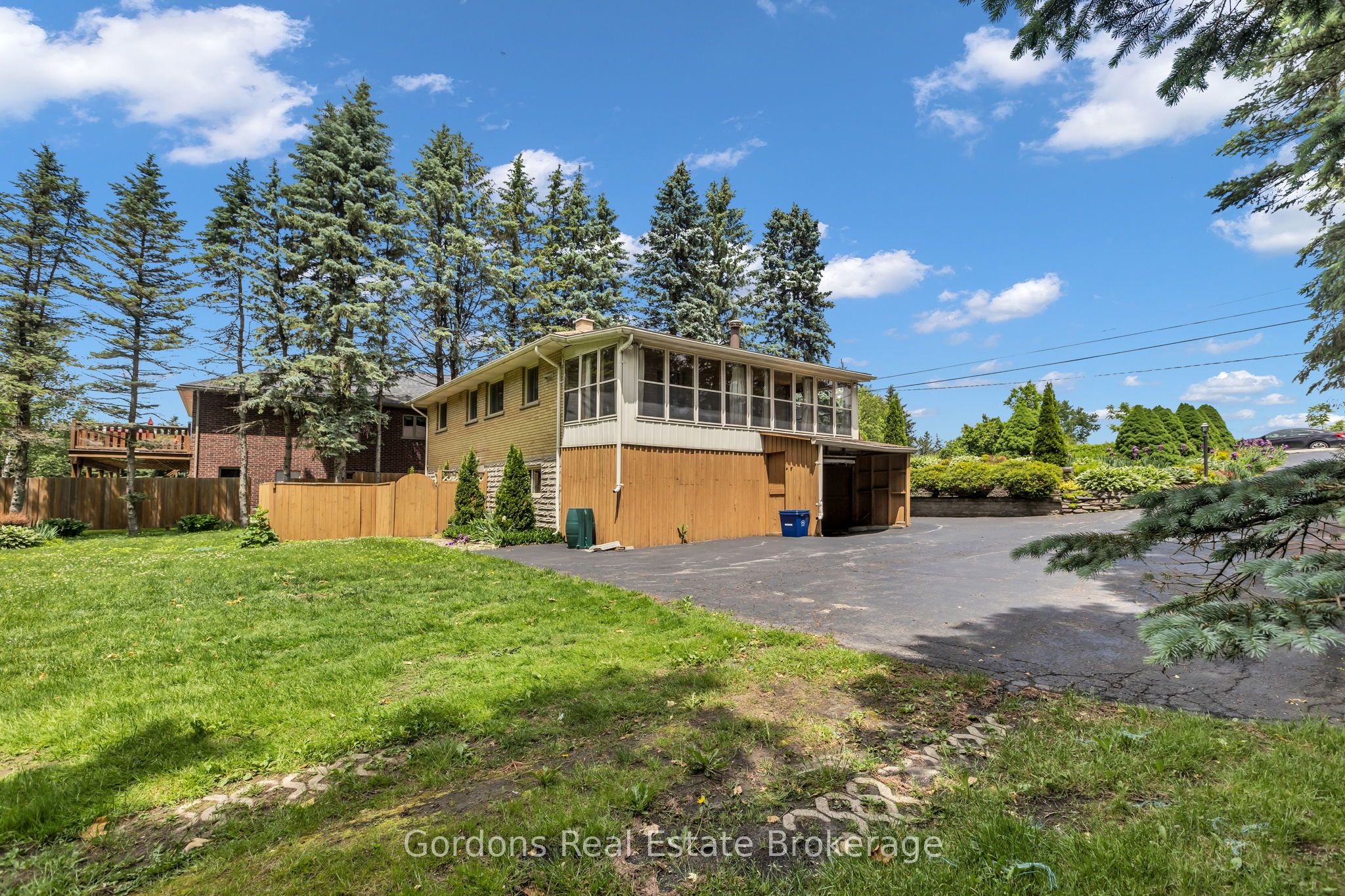 1432 Mannheim Road