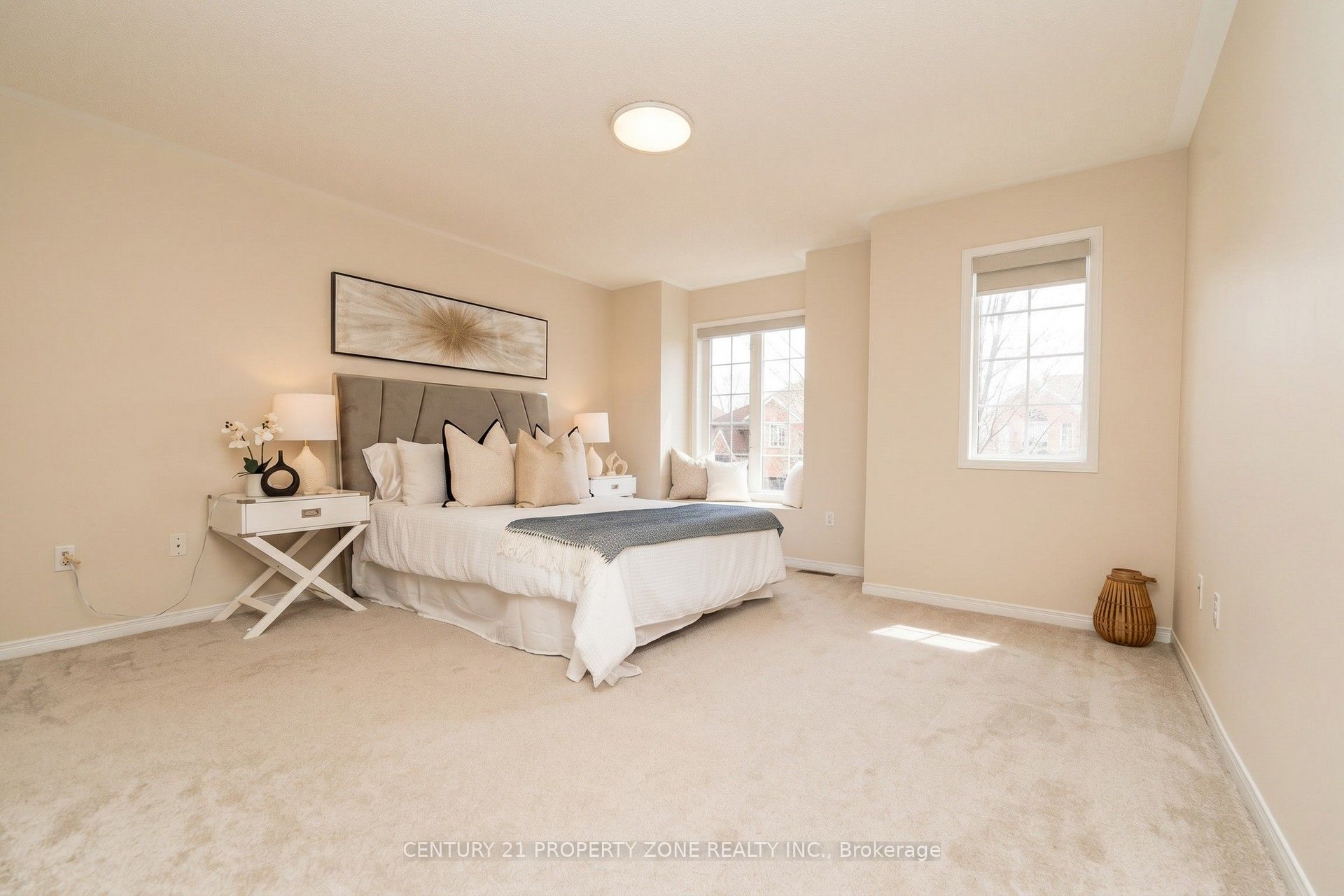 3809 Talias Crescent