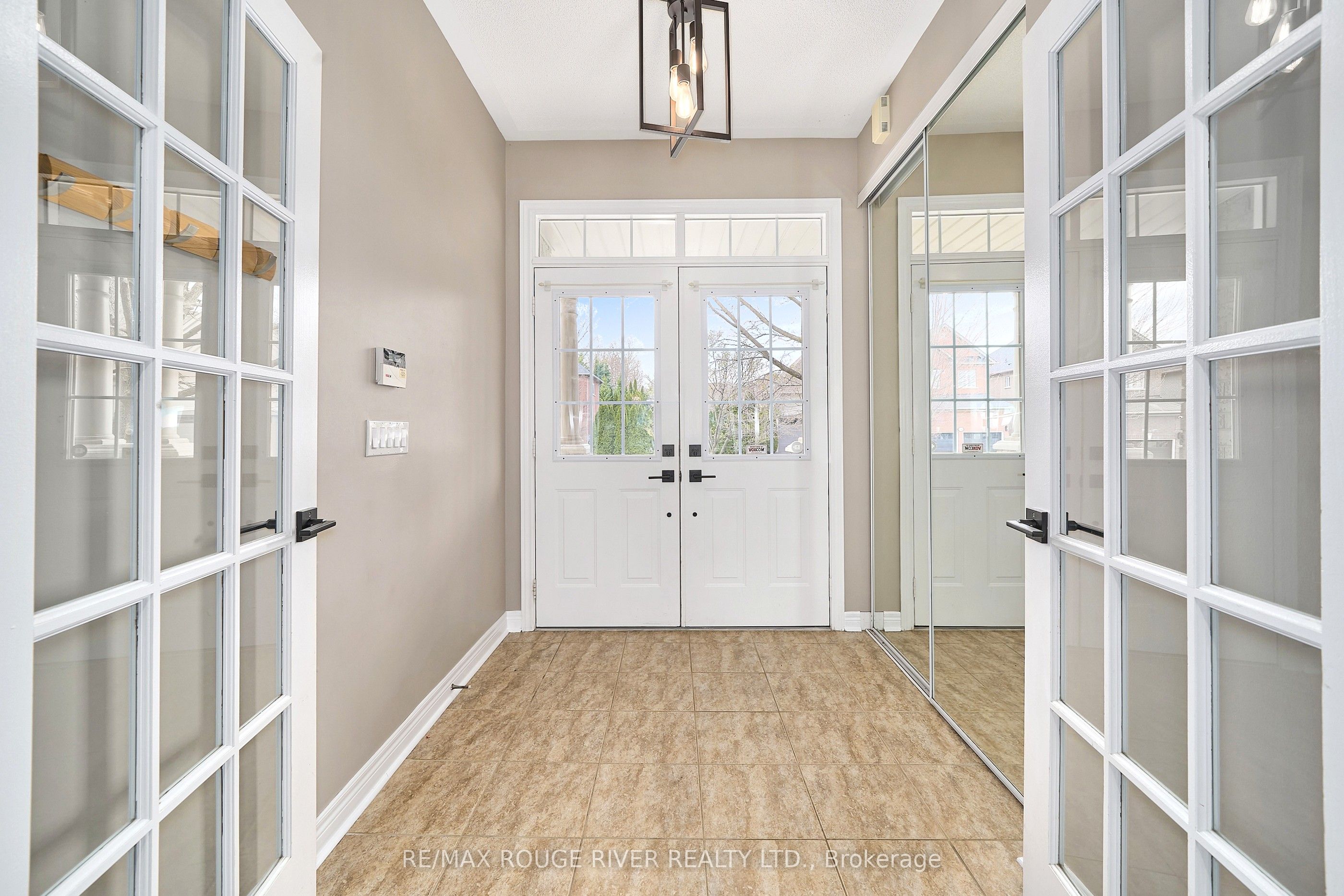 51 Vineyard Avenue