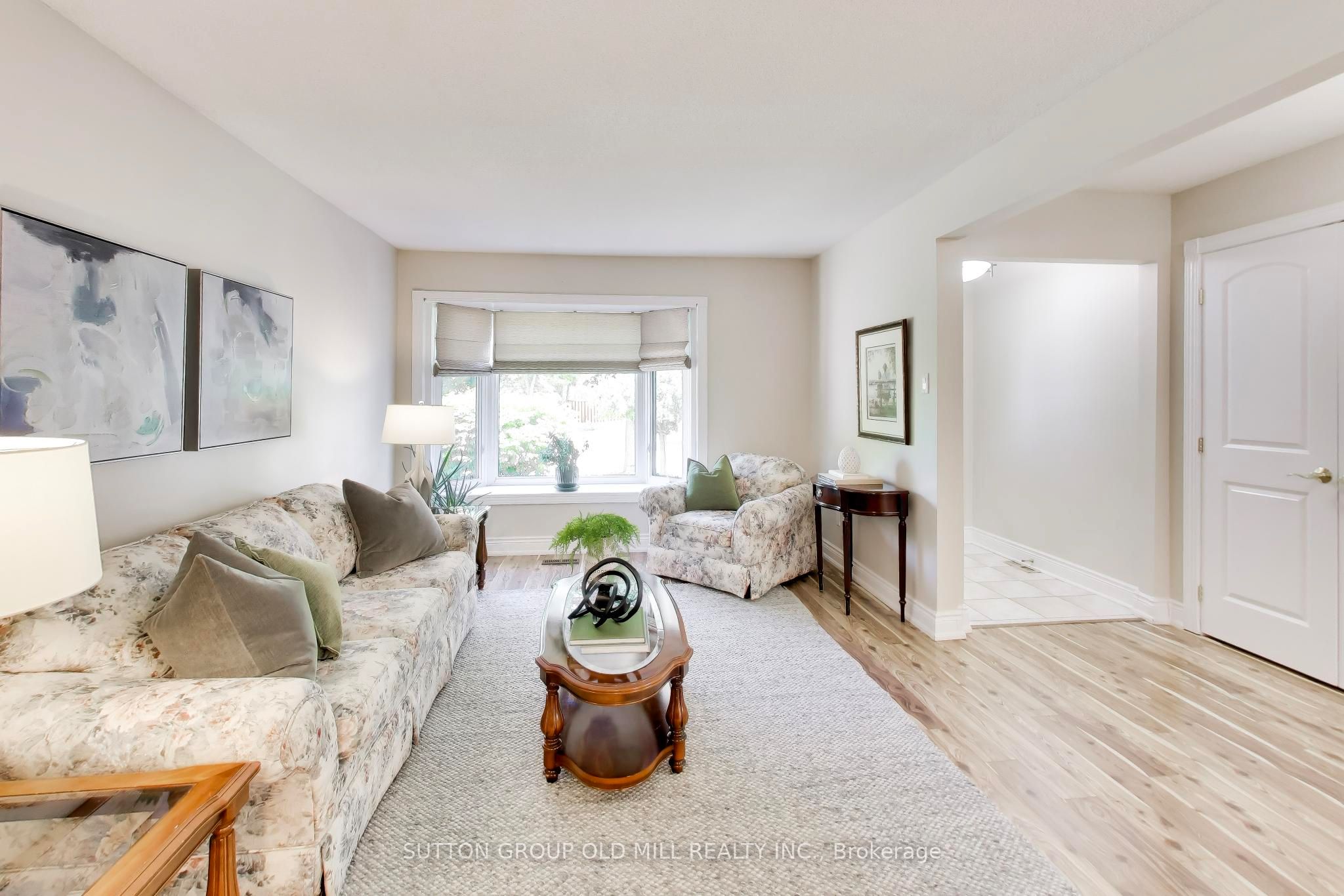 251 Chalfield Lane