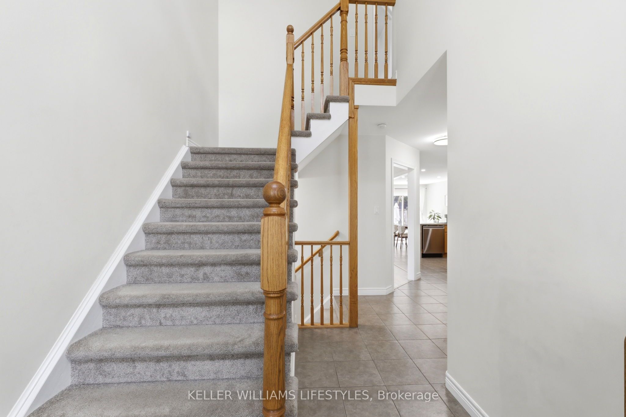 1127 FOXHUNT Road