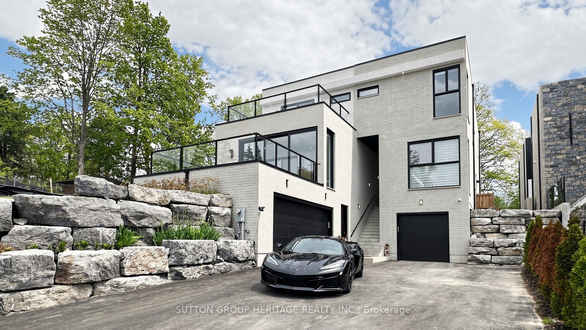 1459 Old Forest Road