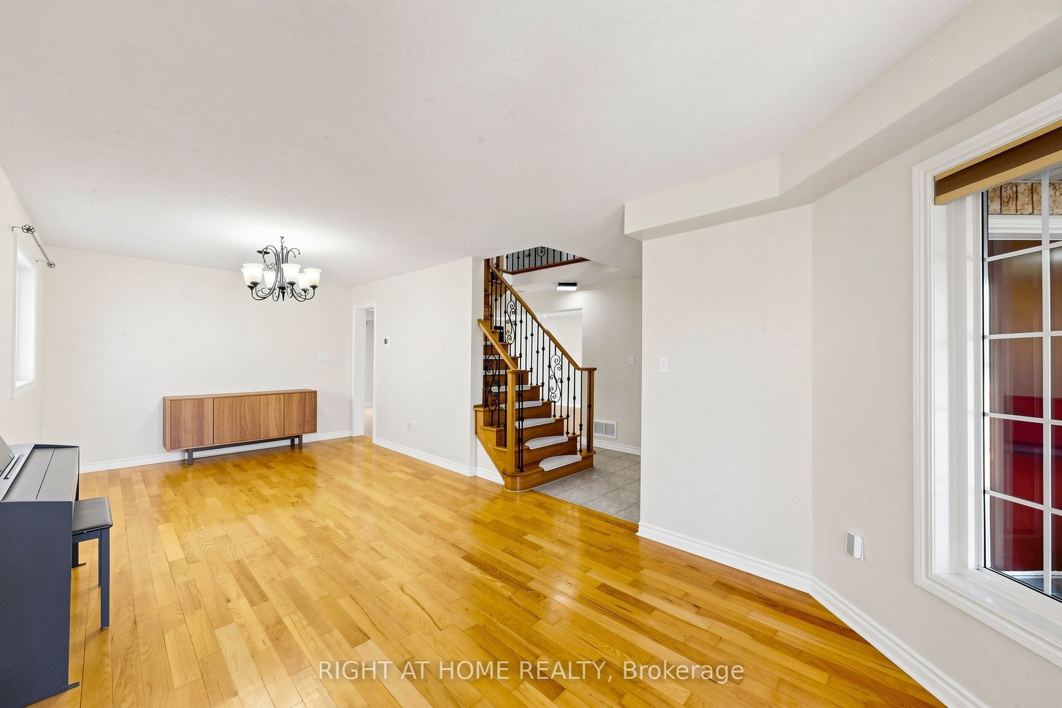 127 Humberland Drive