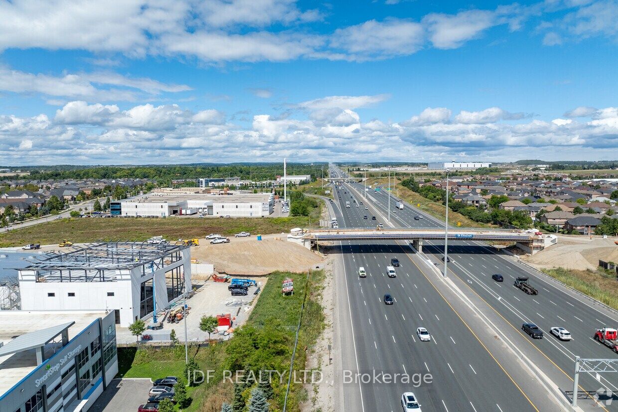 435 Cityview Boulevard 3