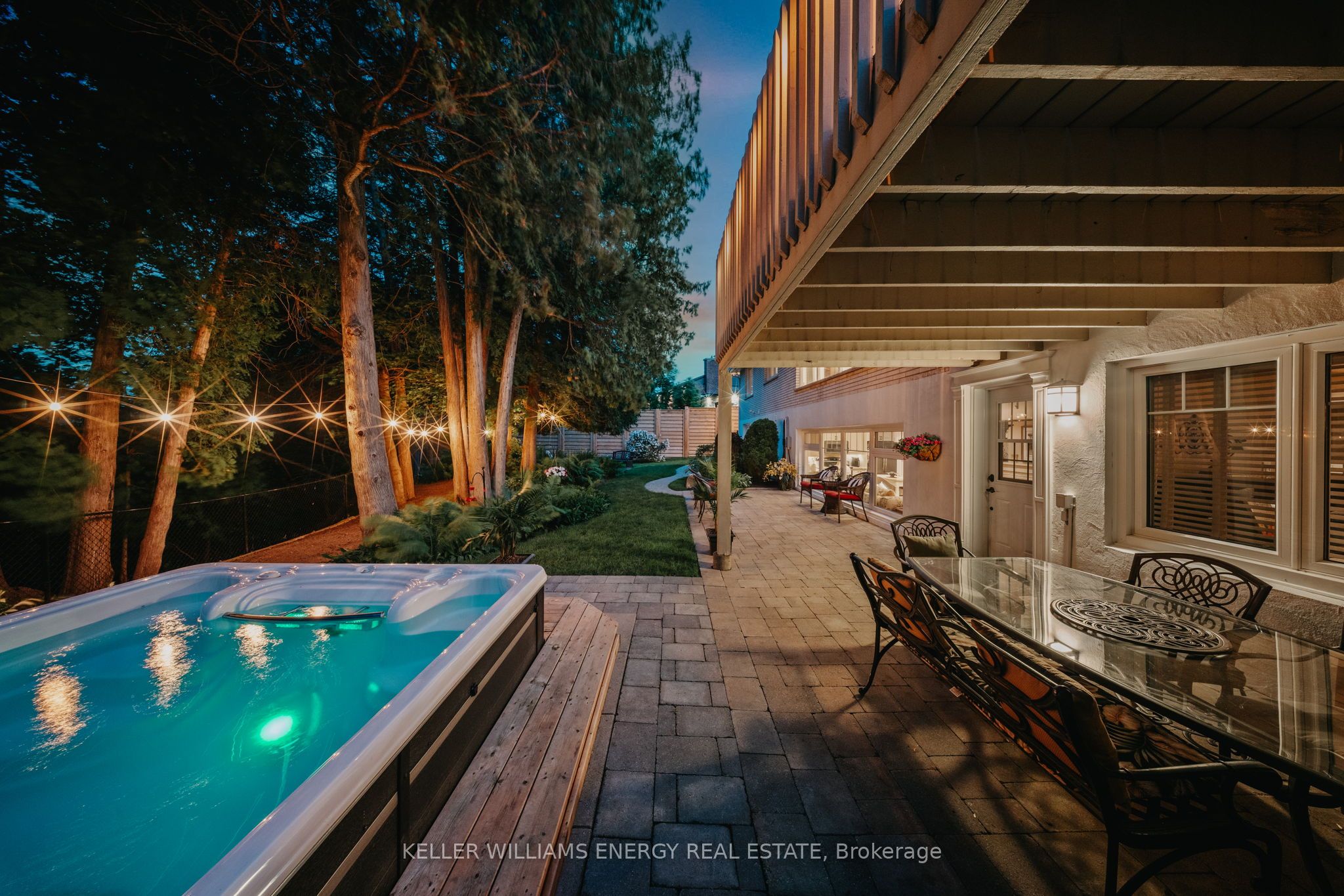 833 Glenmanor Drive
