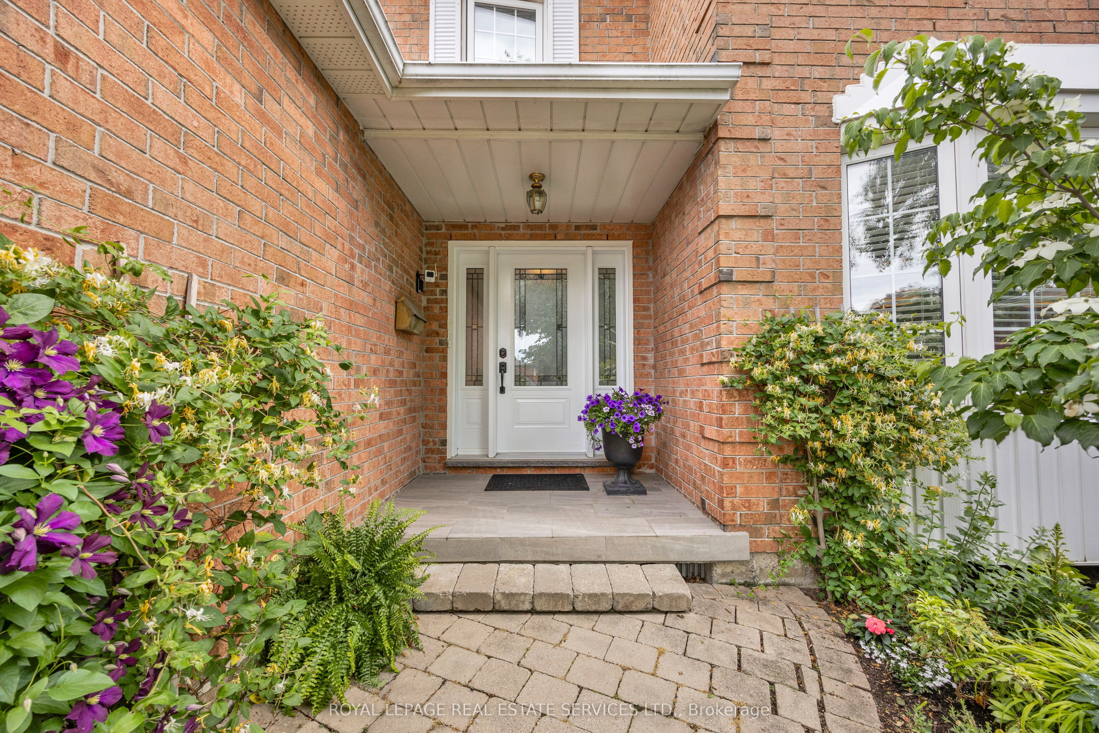 13 Oakington Place