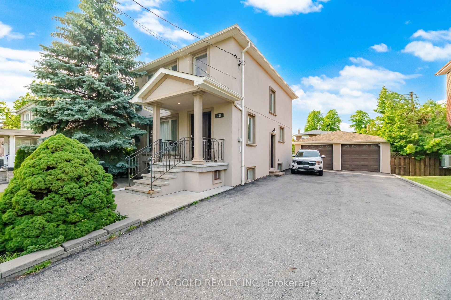 352 Maple Leaf Drive