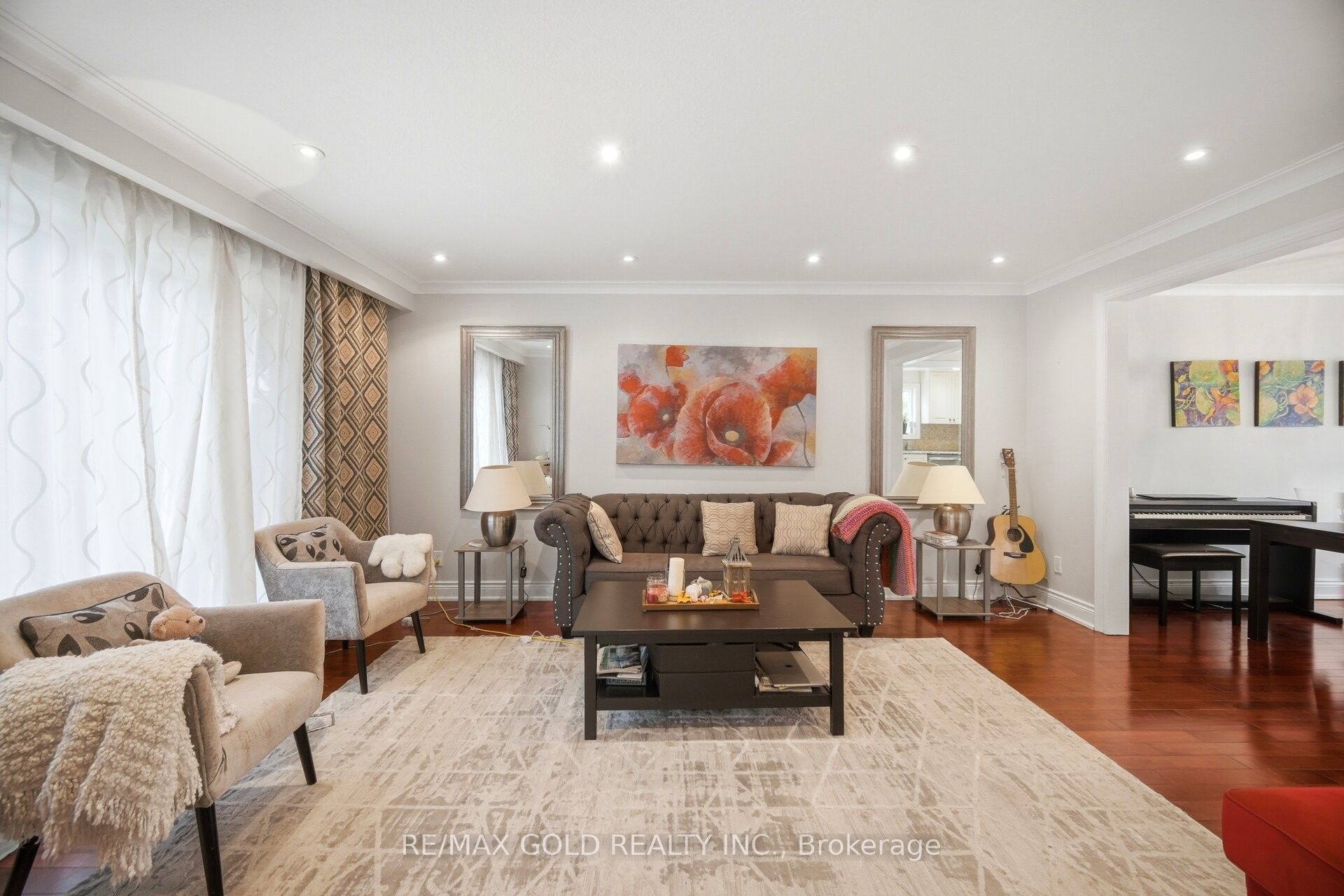 352 Maple Leaf Drive