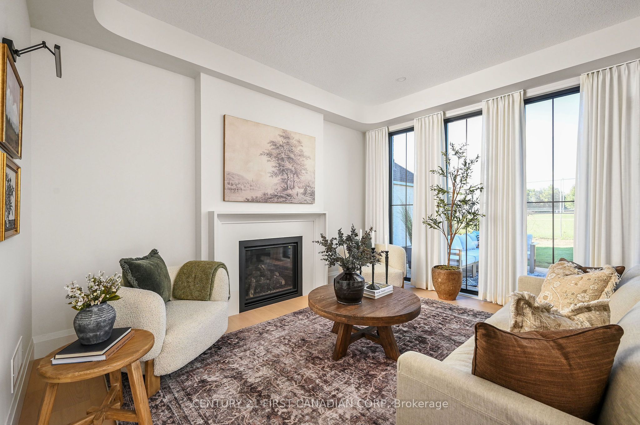 203 Foxborough Place