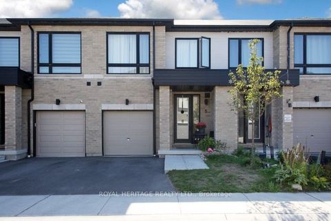 5 Klein Way Whitby ON L1R 0S6