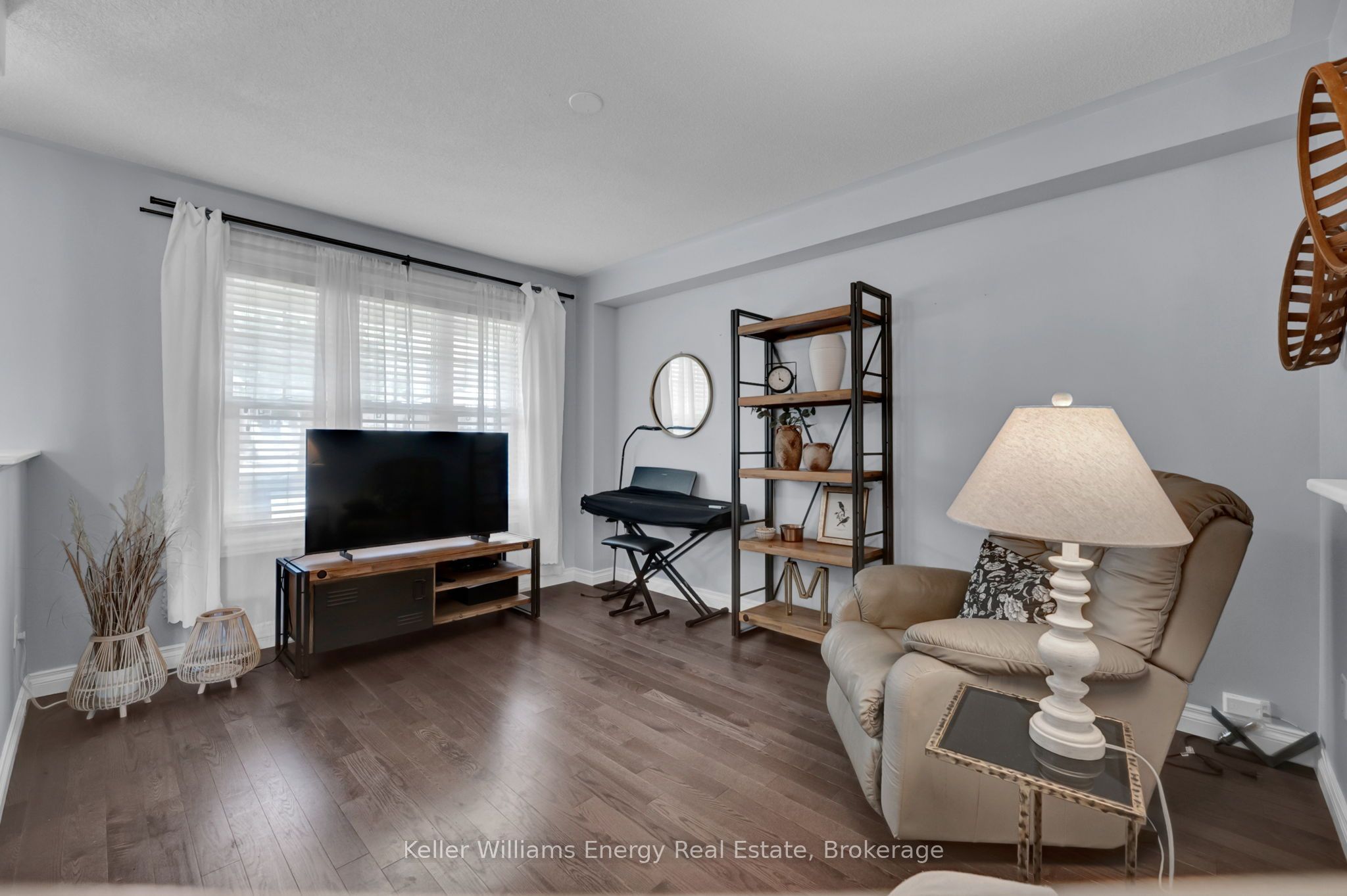 1502 Clearbrook Drive