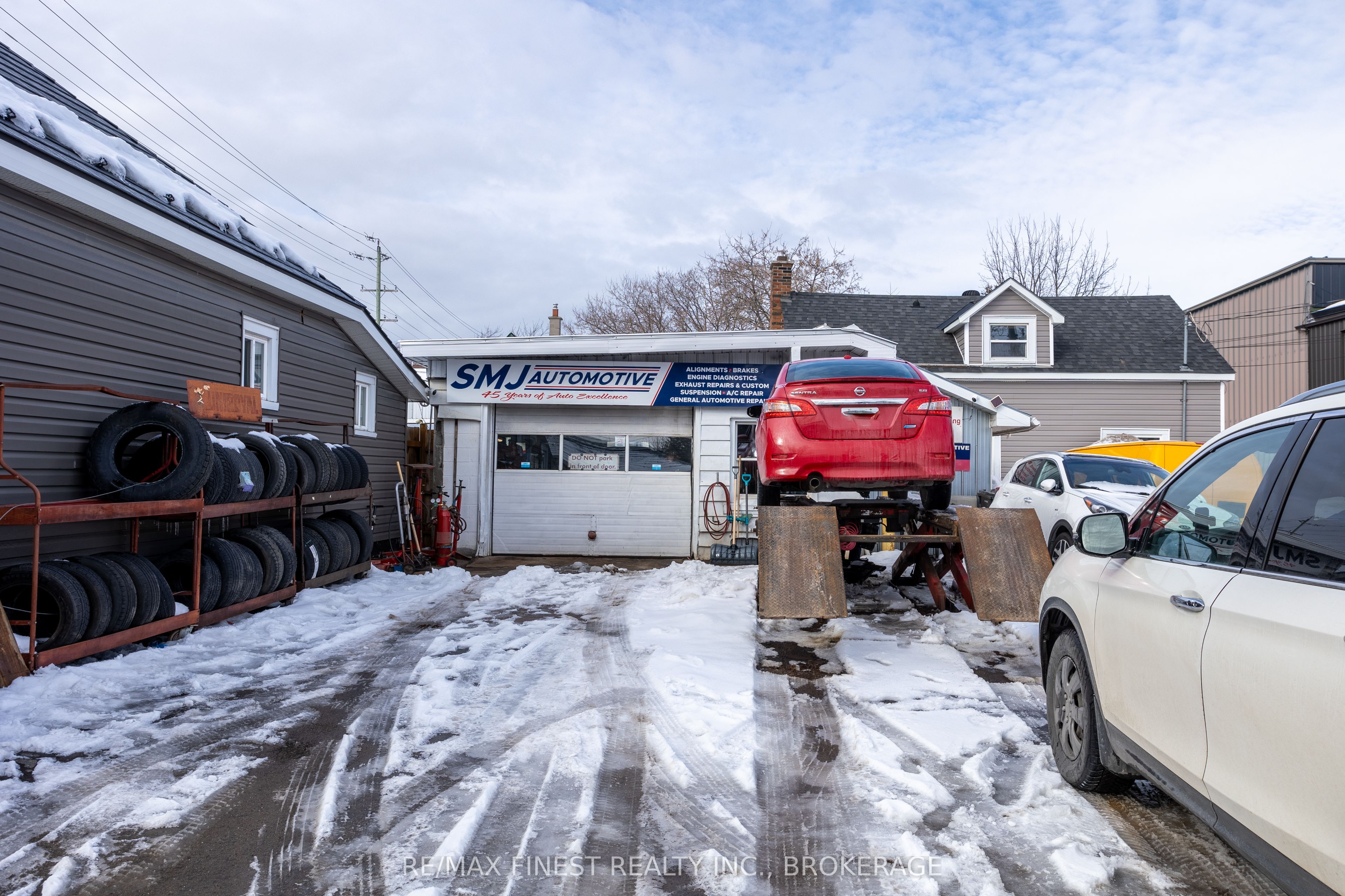 225 Concession Street