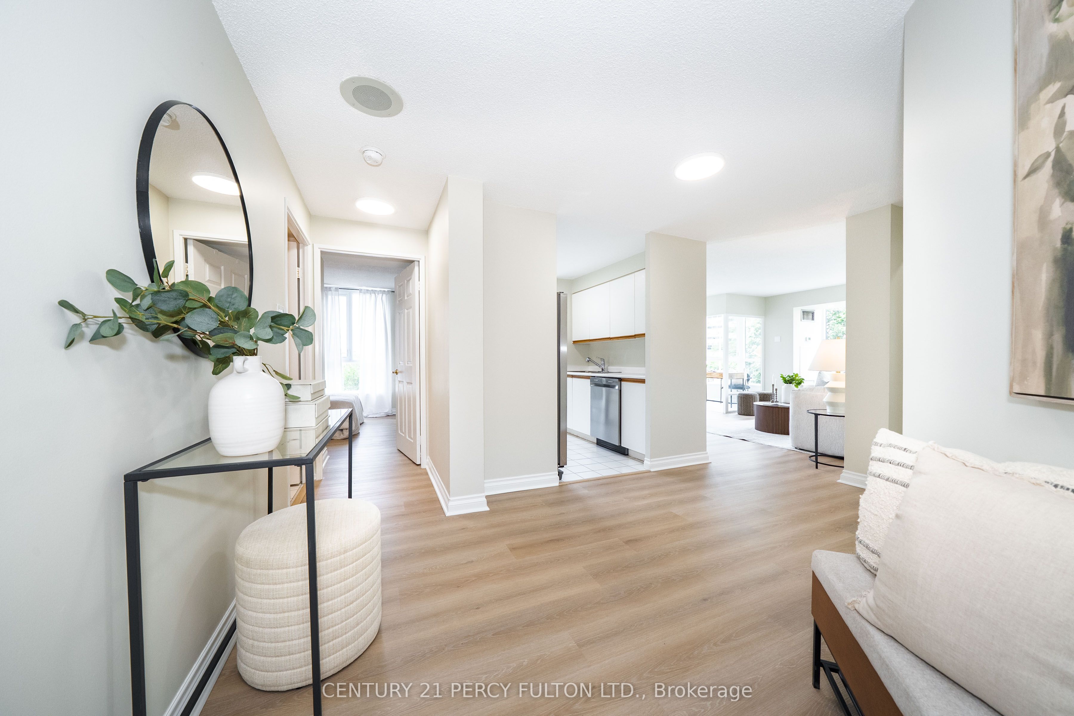 3231 Eglinton Avenue E 206B