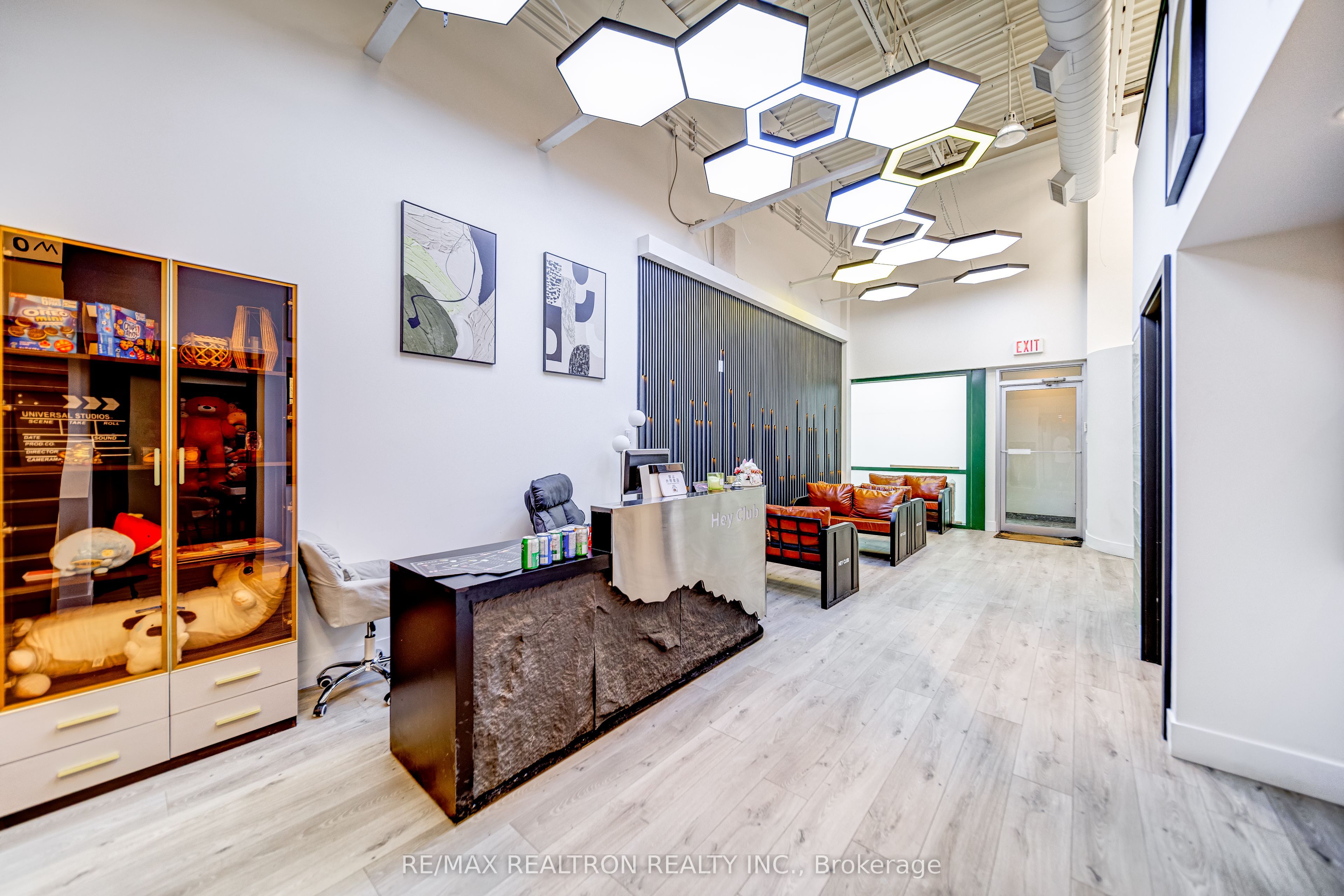 175 West Beaver Creek Crescent 21