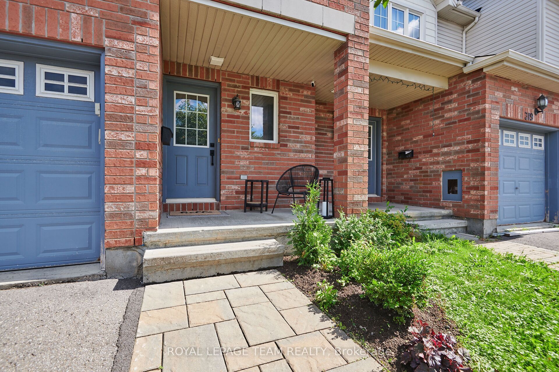 317 Copperfield Crescent