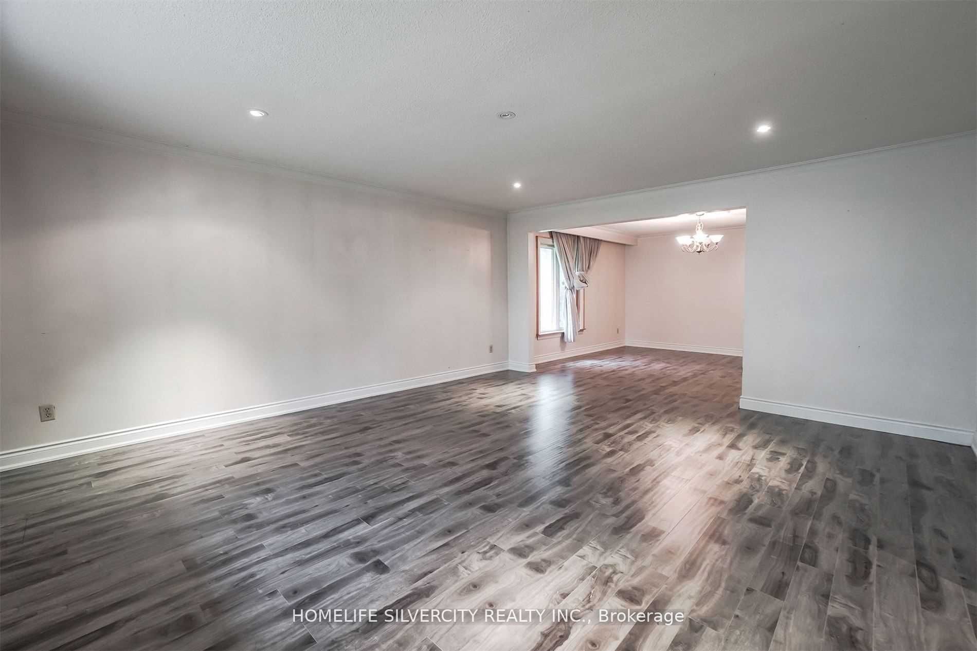 4395 Castlemore Road