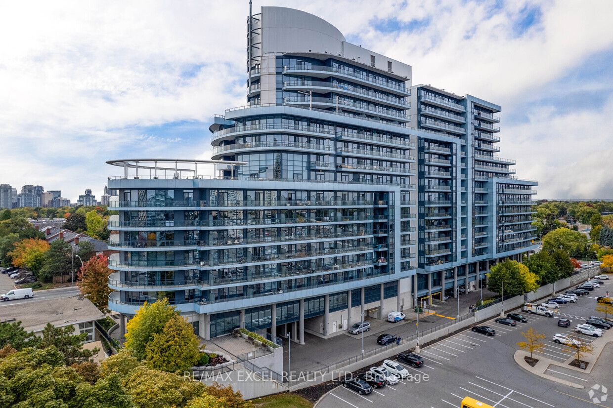 2885 Bayview Avenue 1126