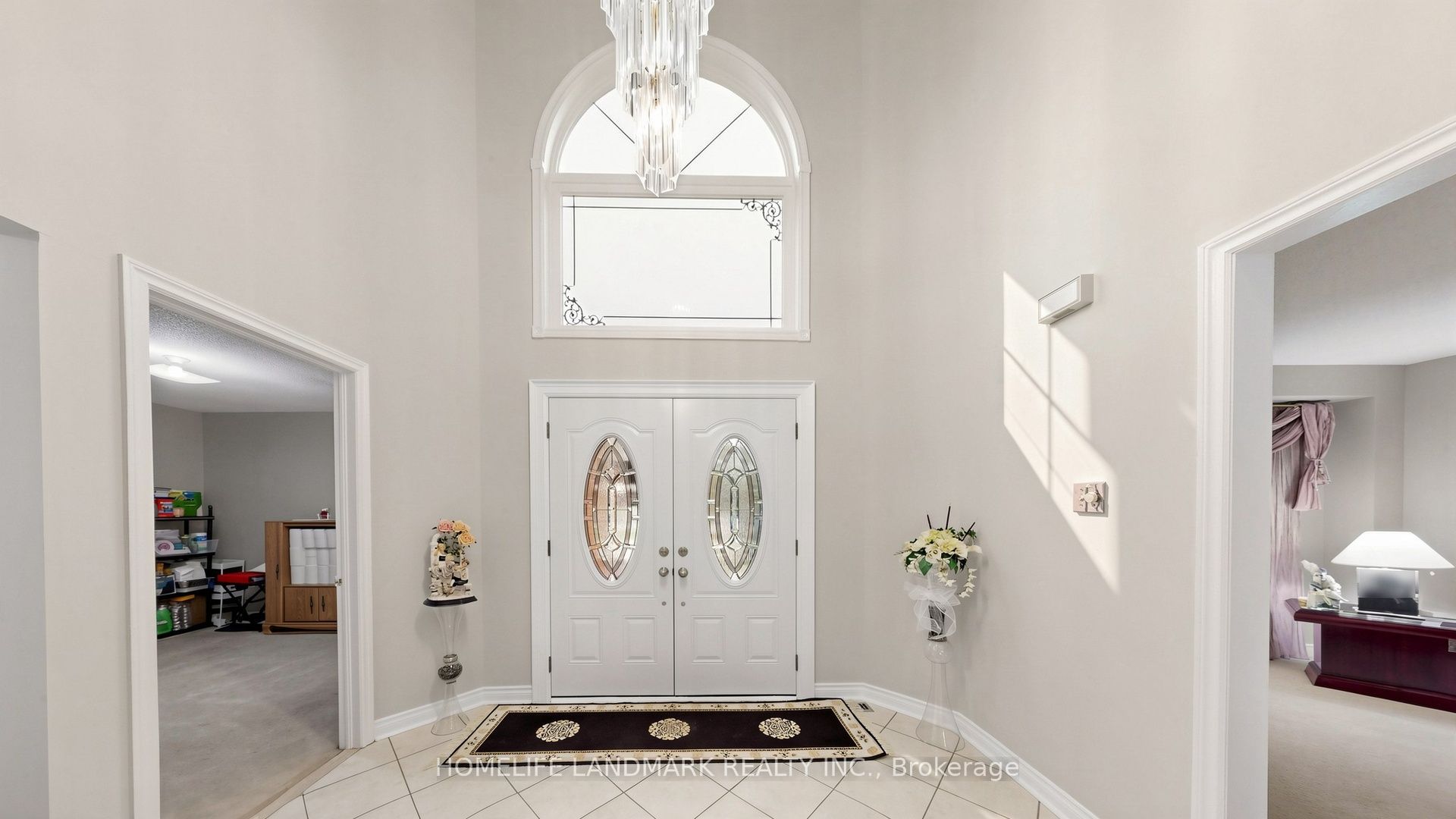 2590 Ambercroft Trail