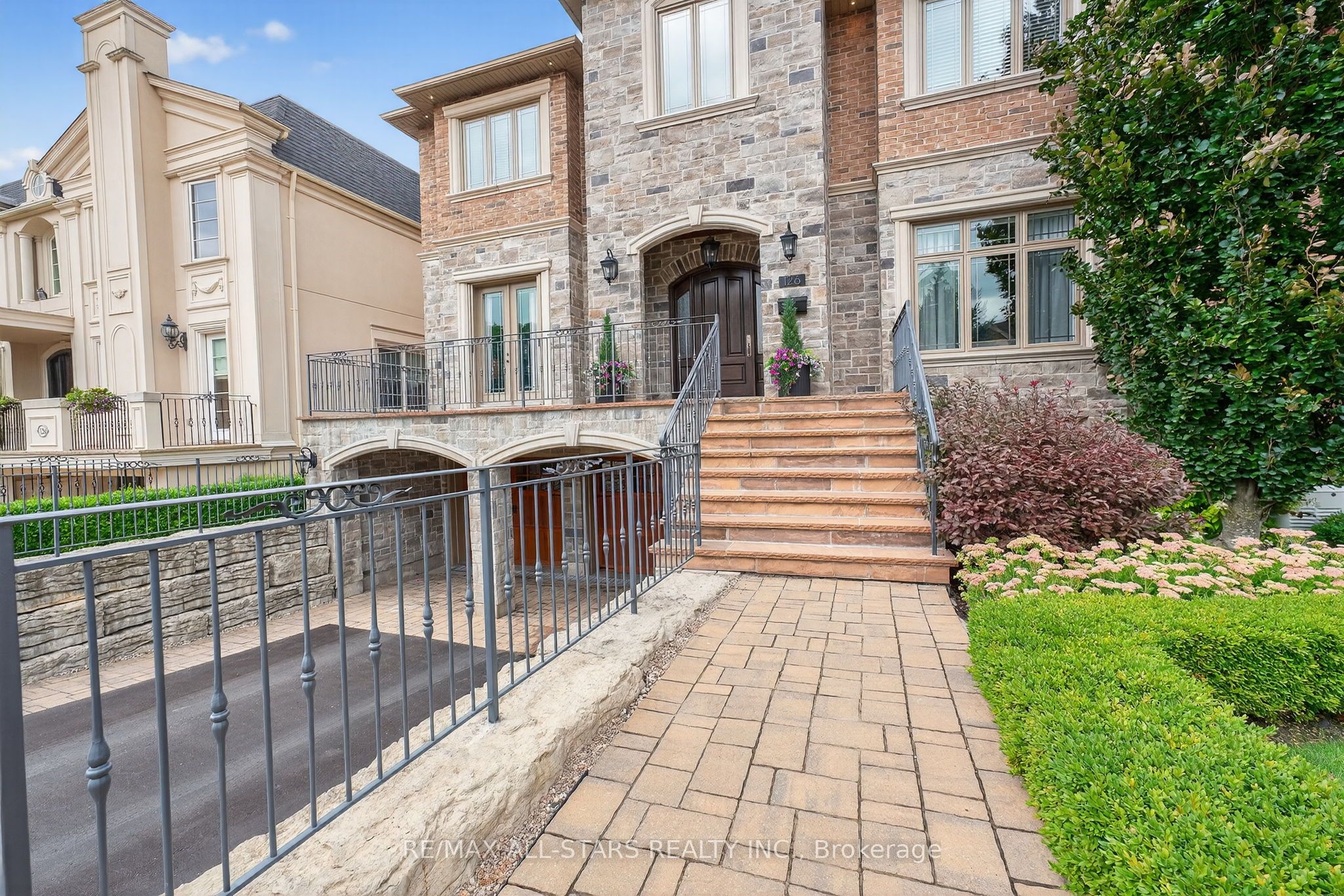 126 Hillview Road