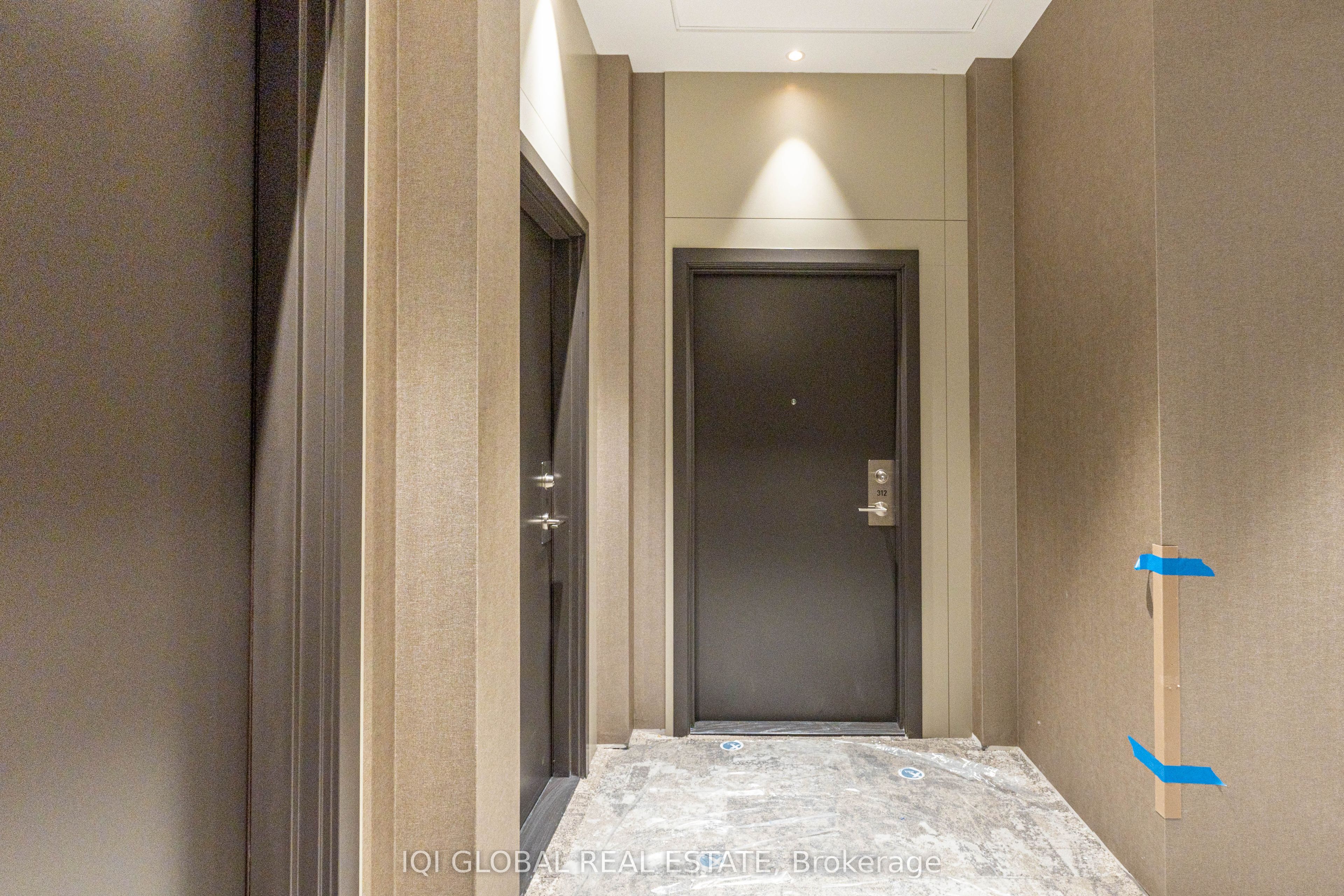 10 Honeycrisp Crescent 312