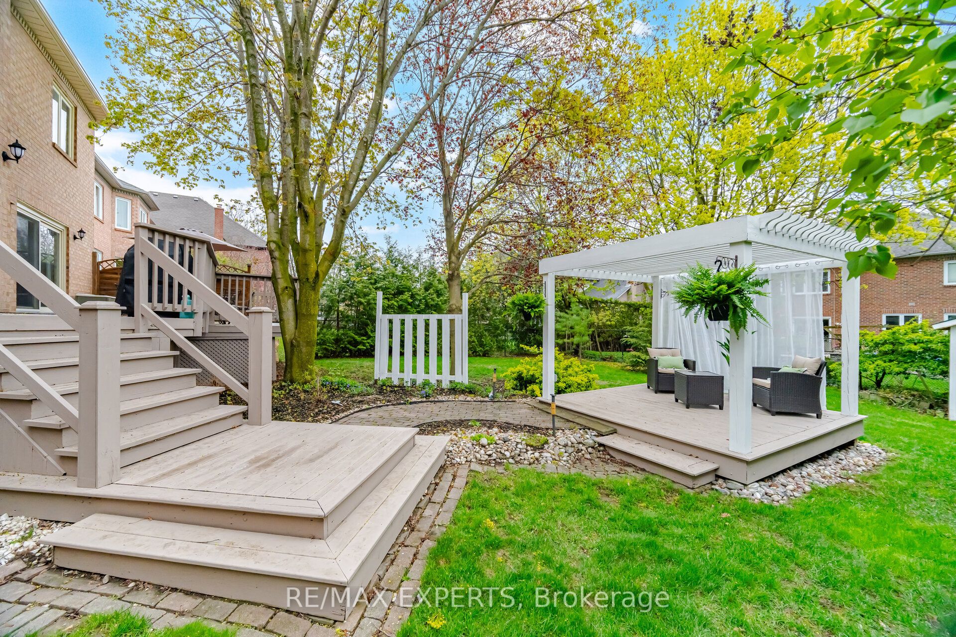 904 Damascus Court