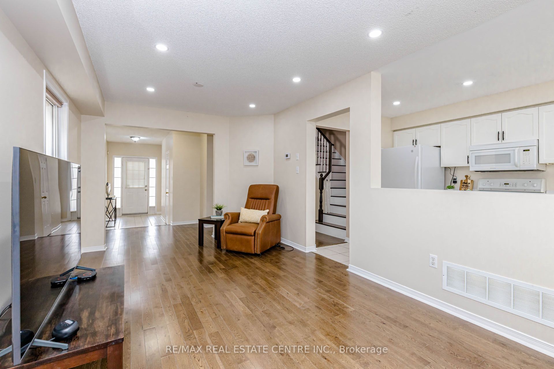 35 Prince Crescent