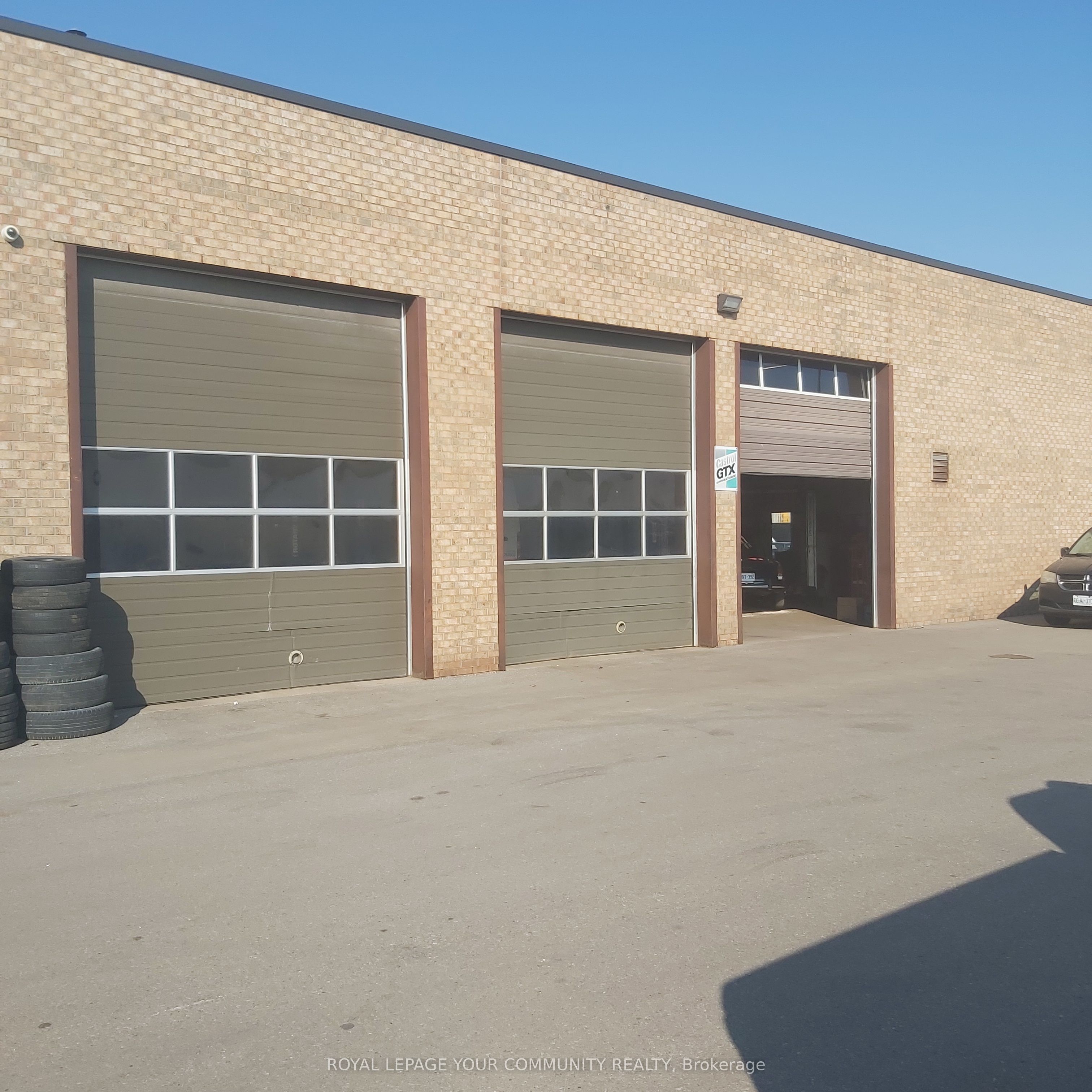 1 Delta Park Boulevard 18