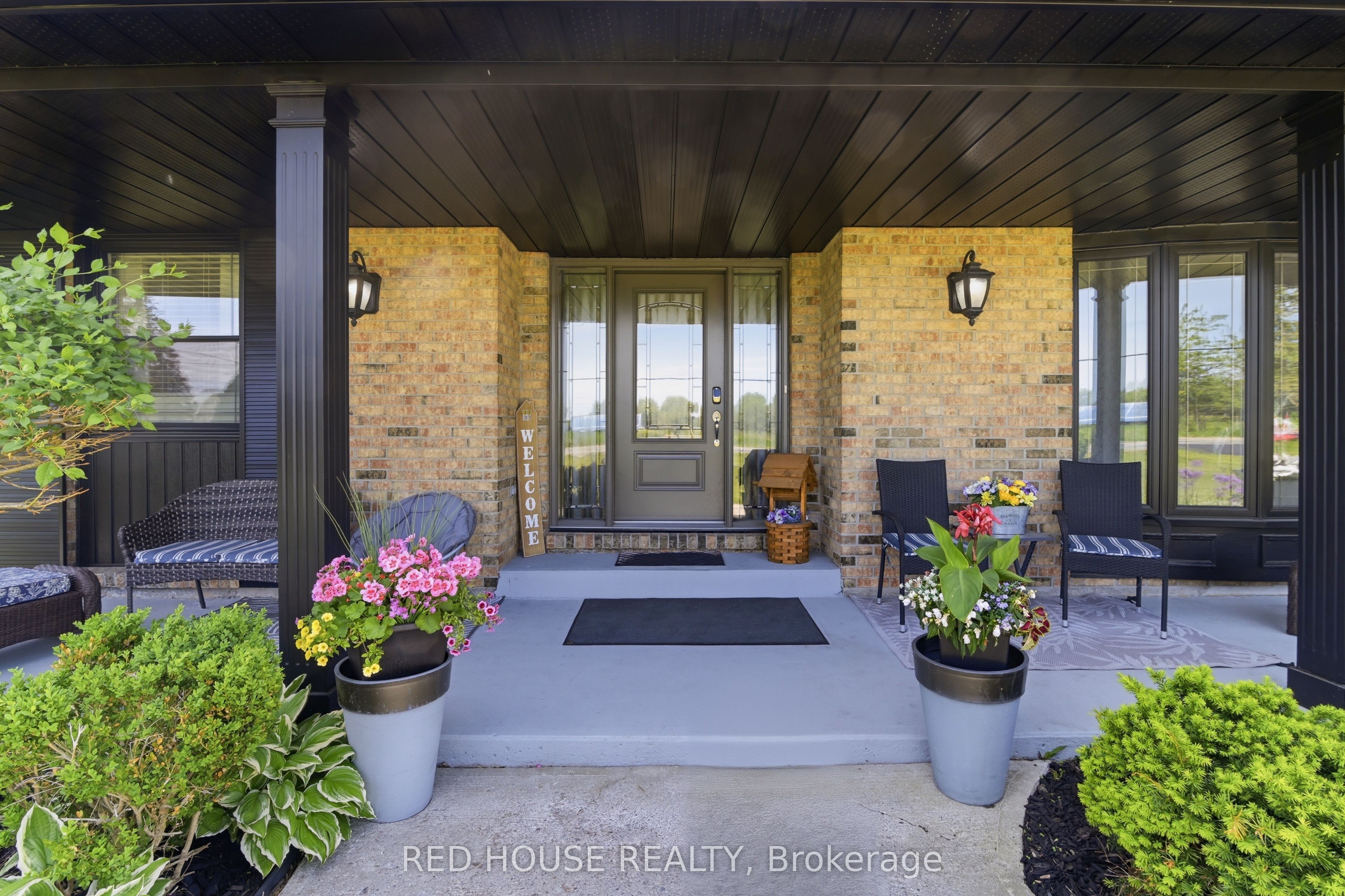 875 Brawley Road W