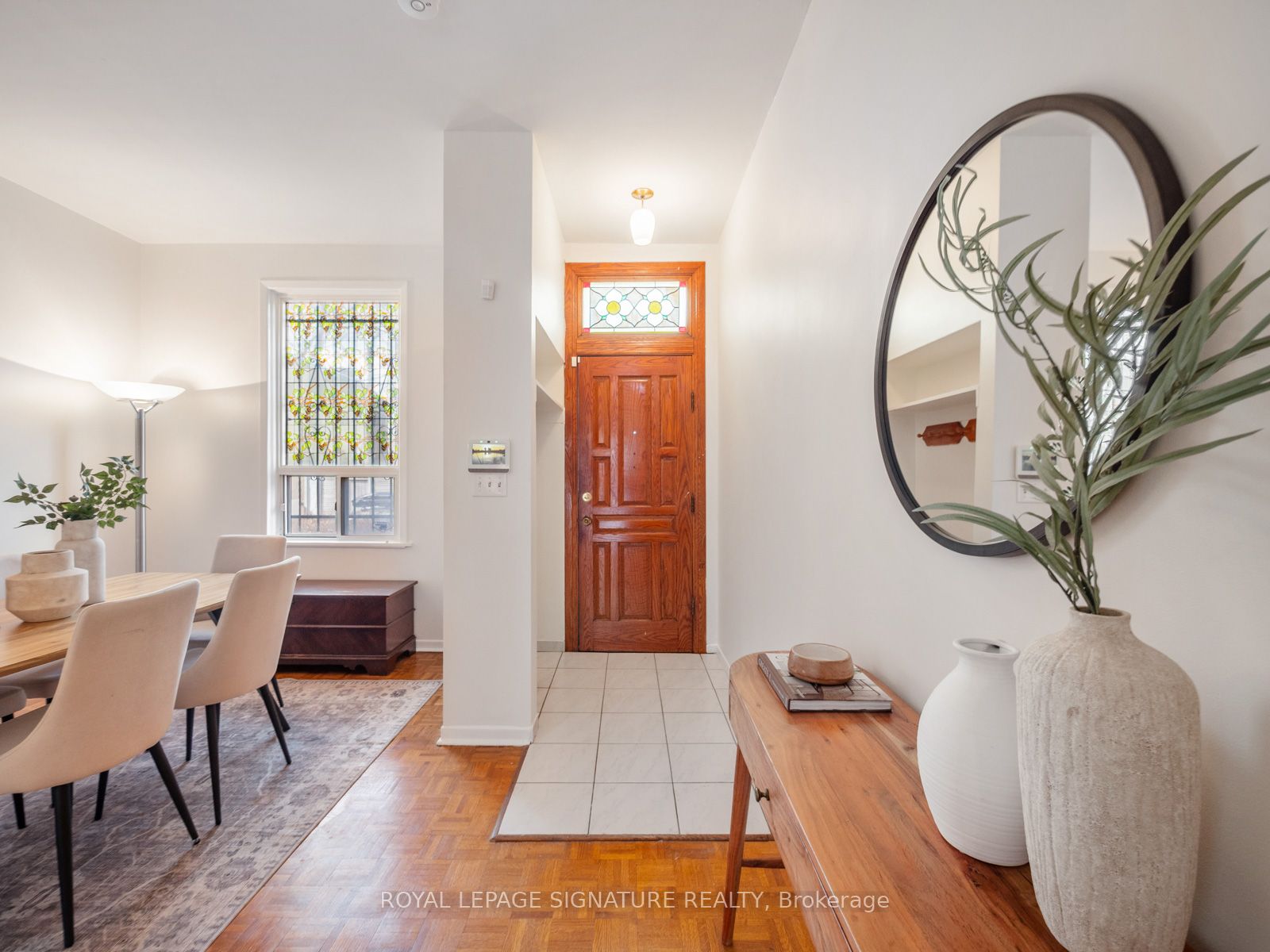 487 Sackville Street