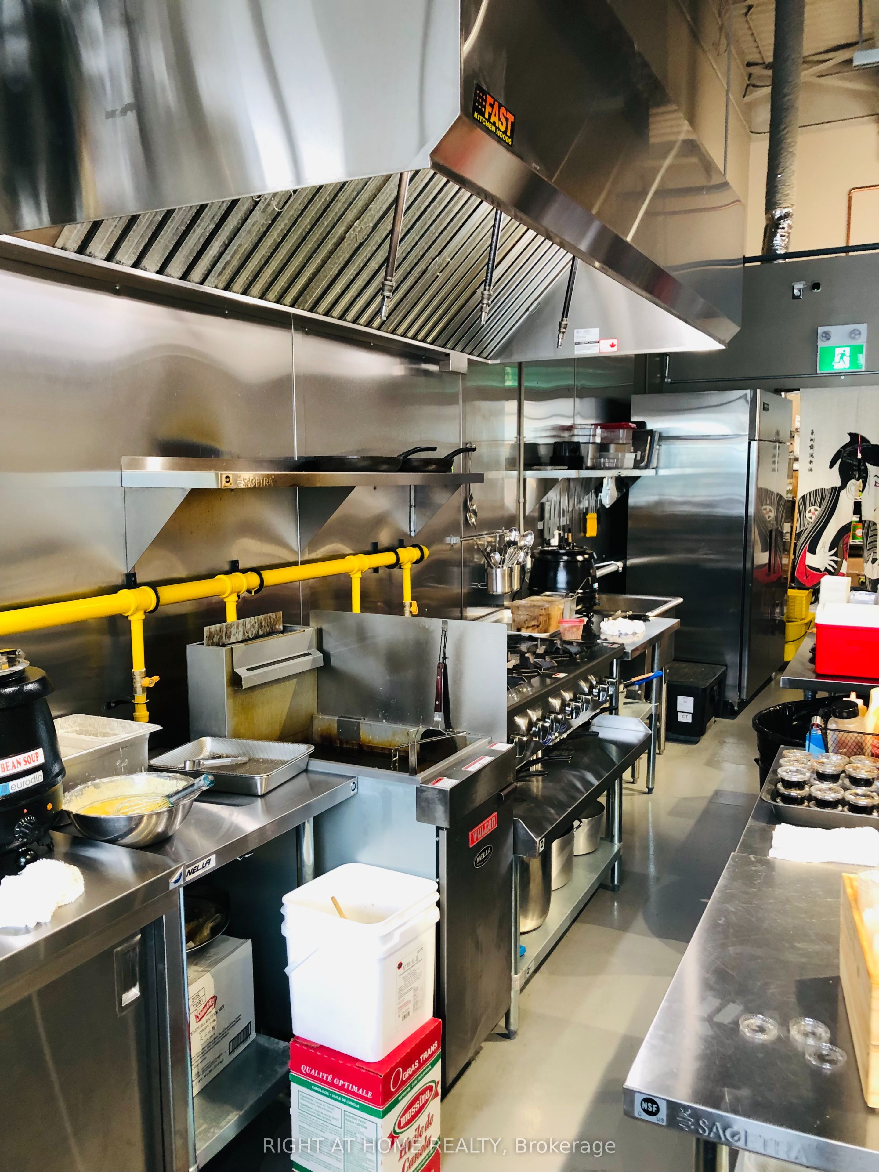 1117 Midland Avenue E10