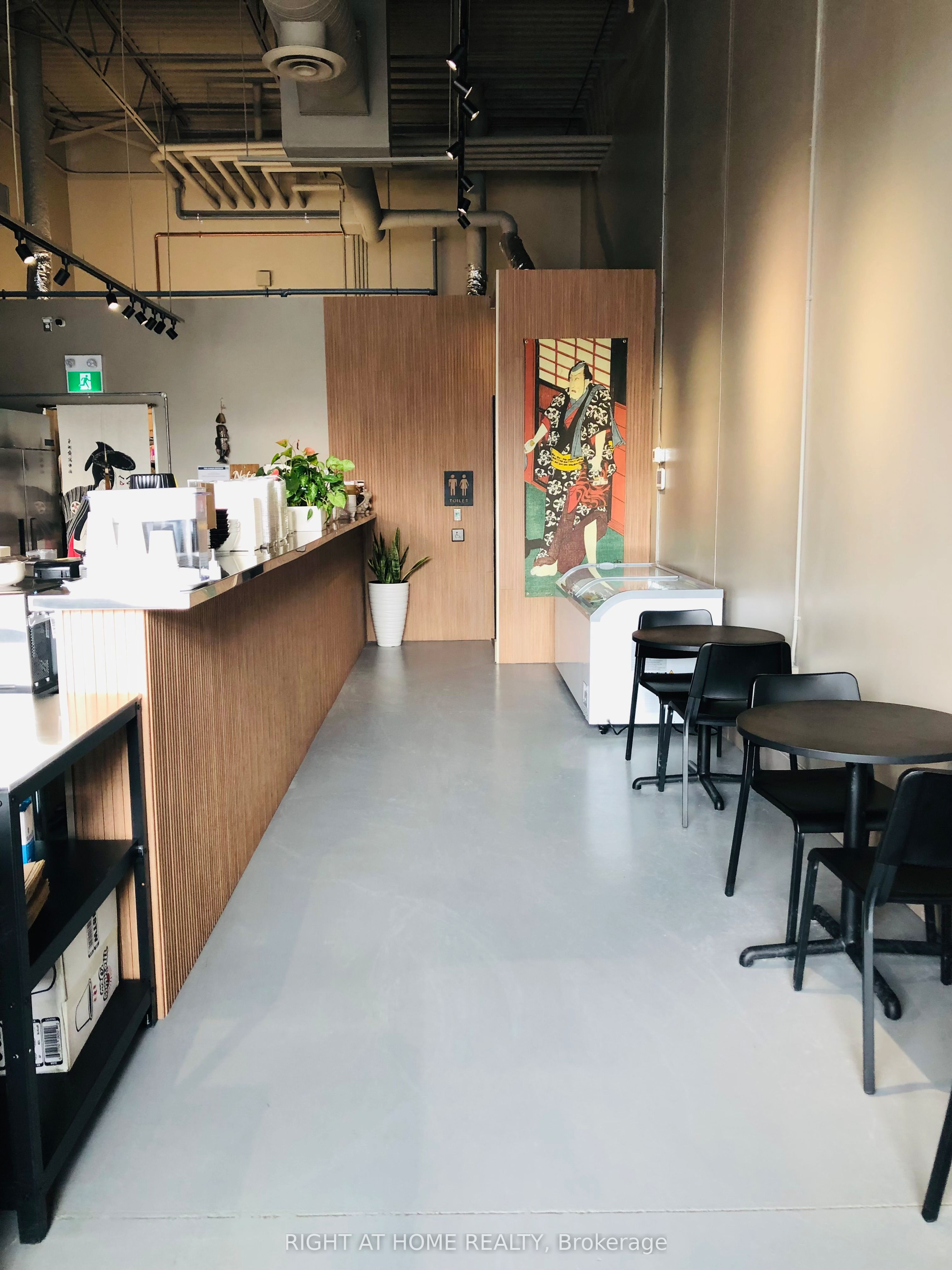 1117 Midland Avenue E10