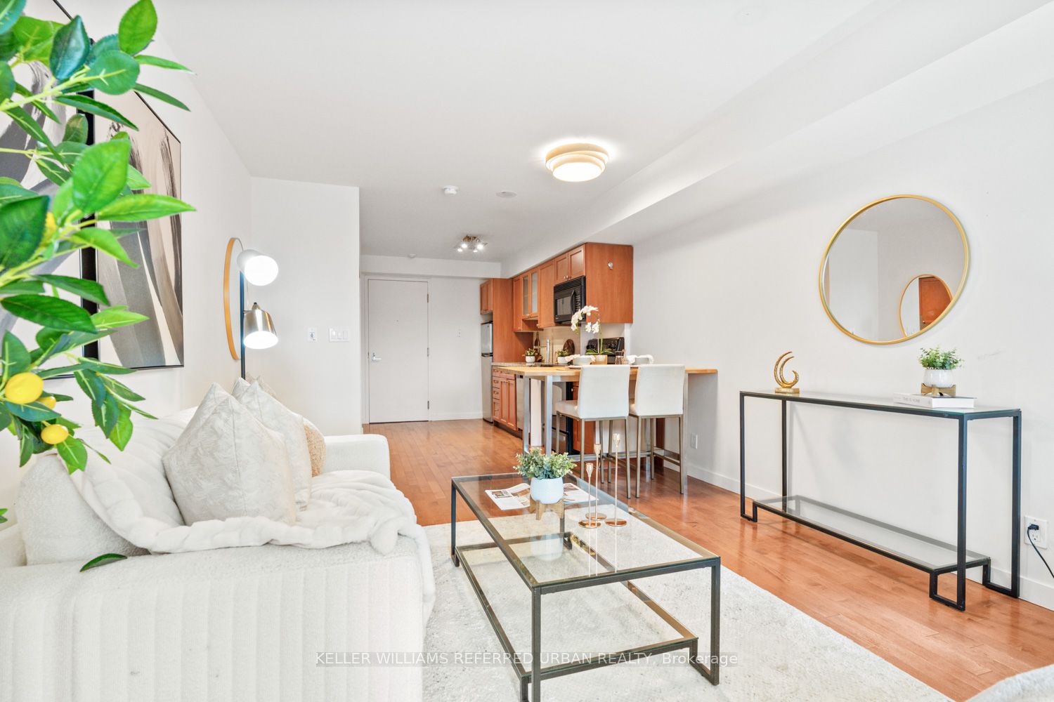 1005 King Street W 341