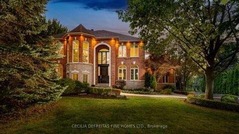 74 Mactaggart Drive King ON L0G 1N0