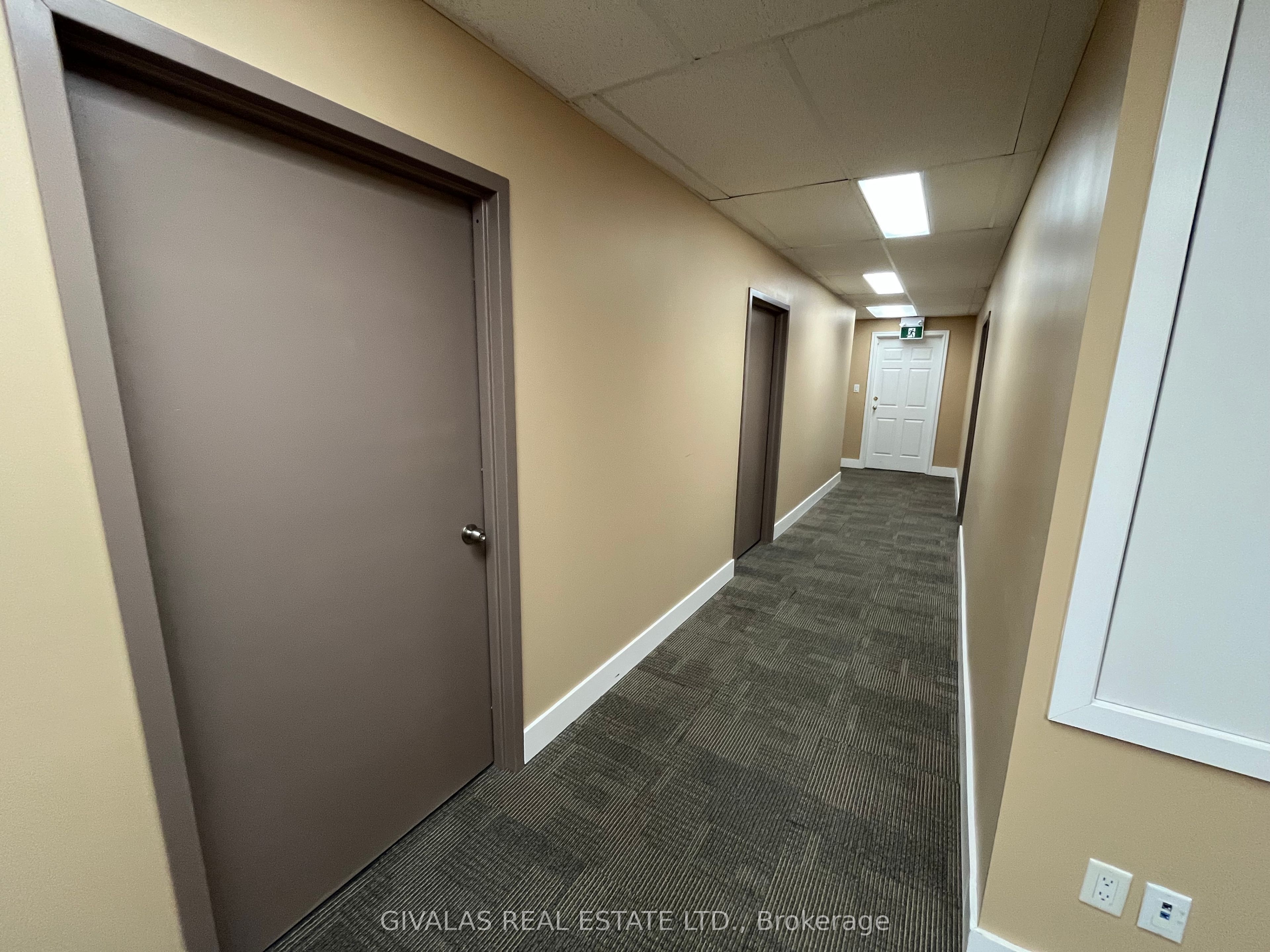 1818 Dundas Street E 203