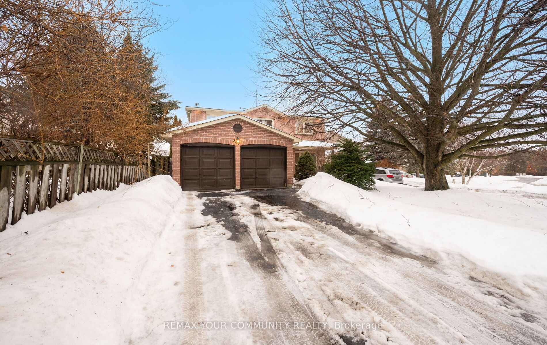 382 Vanden Bergh Boulevard