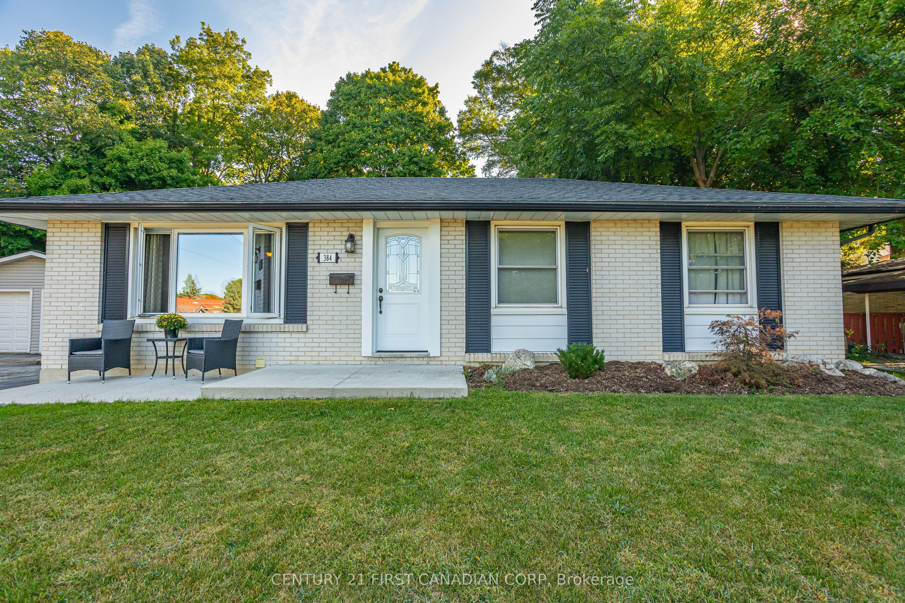 384 Briarhill Avenue