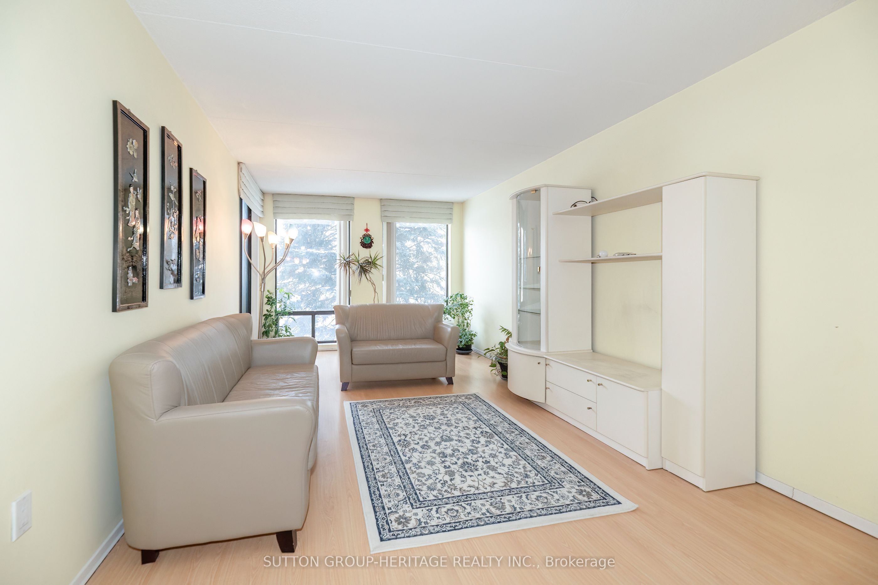 1525 Diefenbaker Court 210