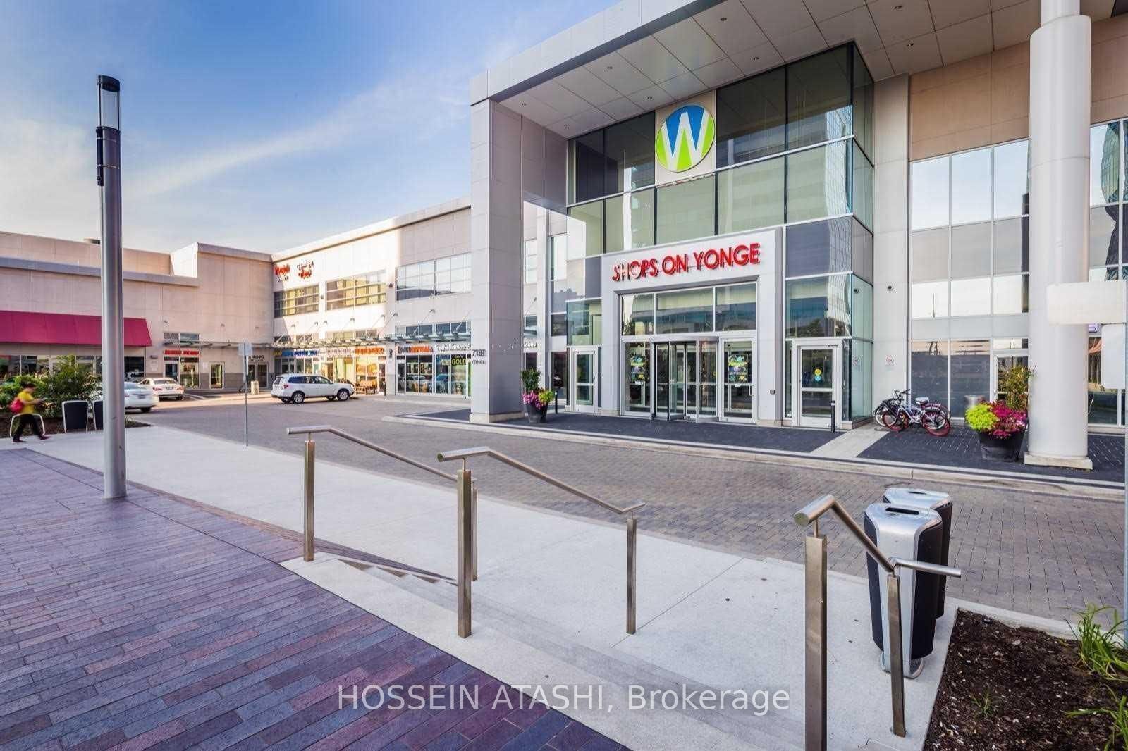 7181 Yonge Street 125/126