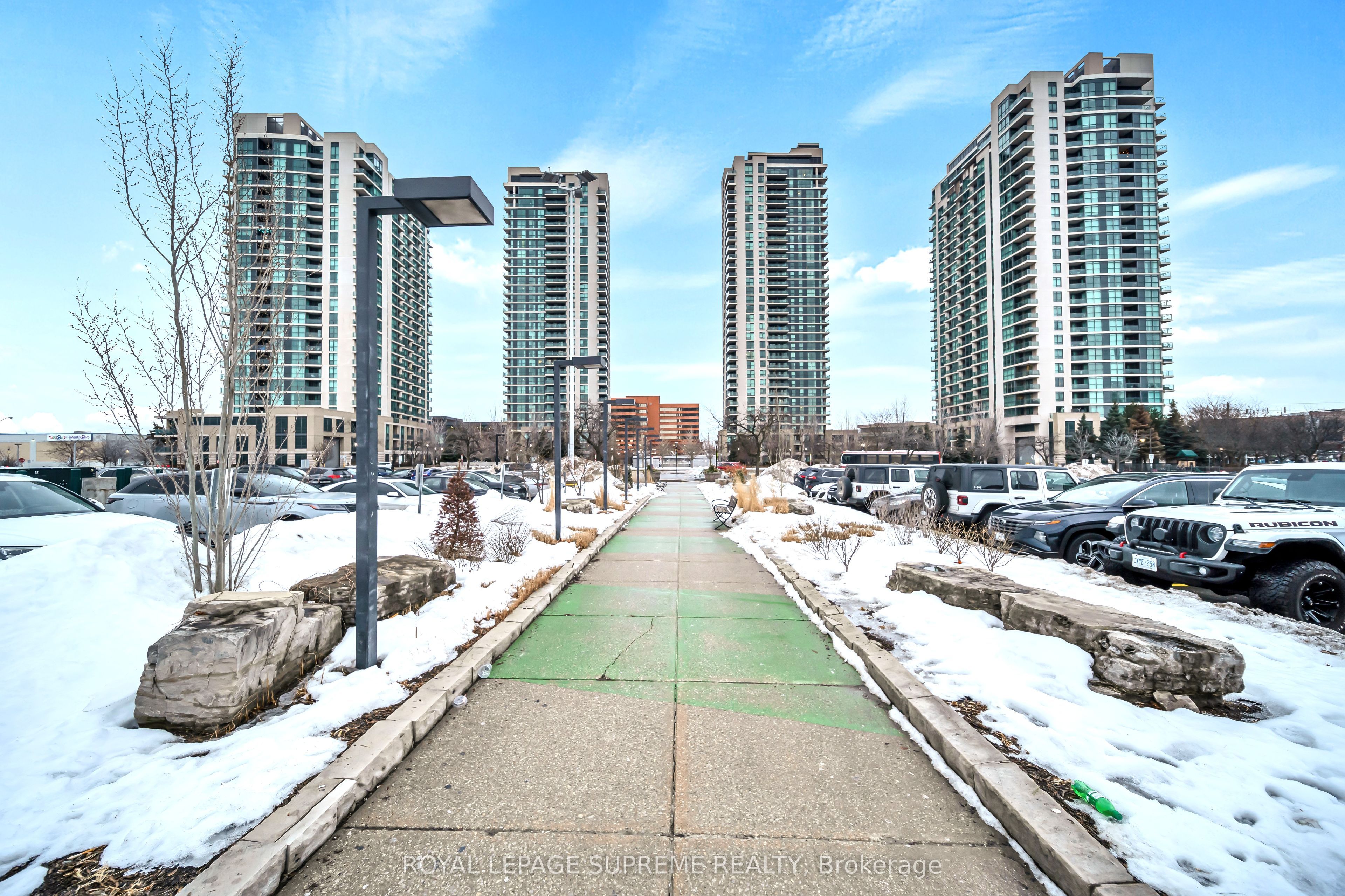 205 Sherway Gardens Road 1804