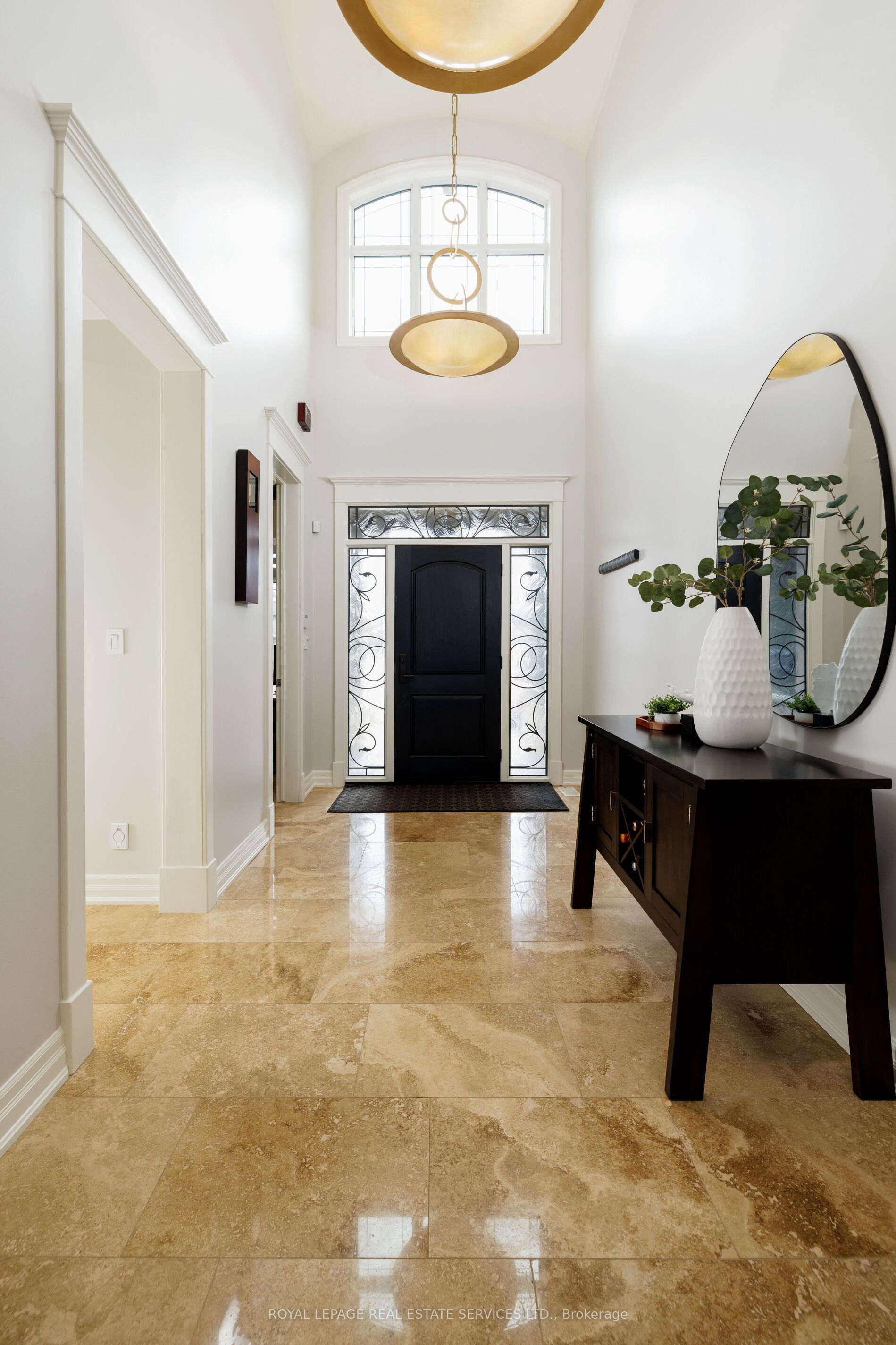 61 Lake Street 3