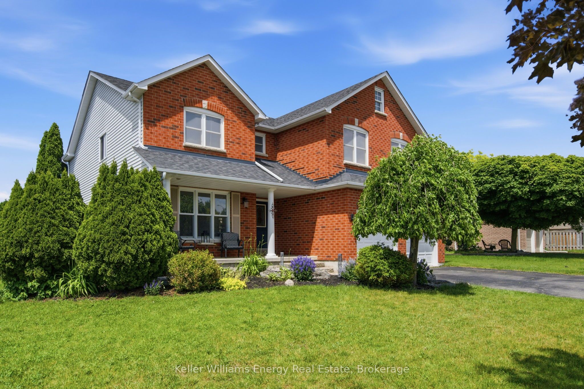 32 Sagewood Avenue