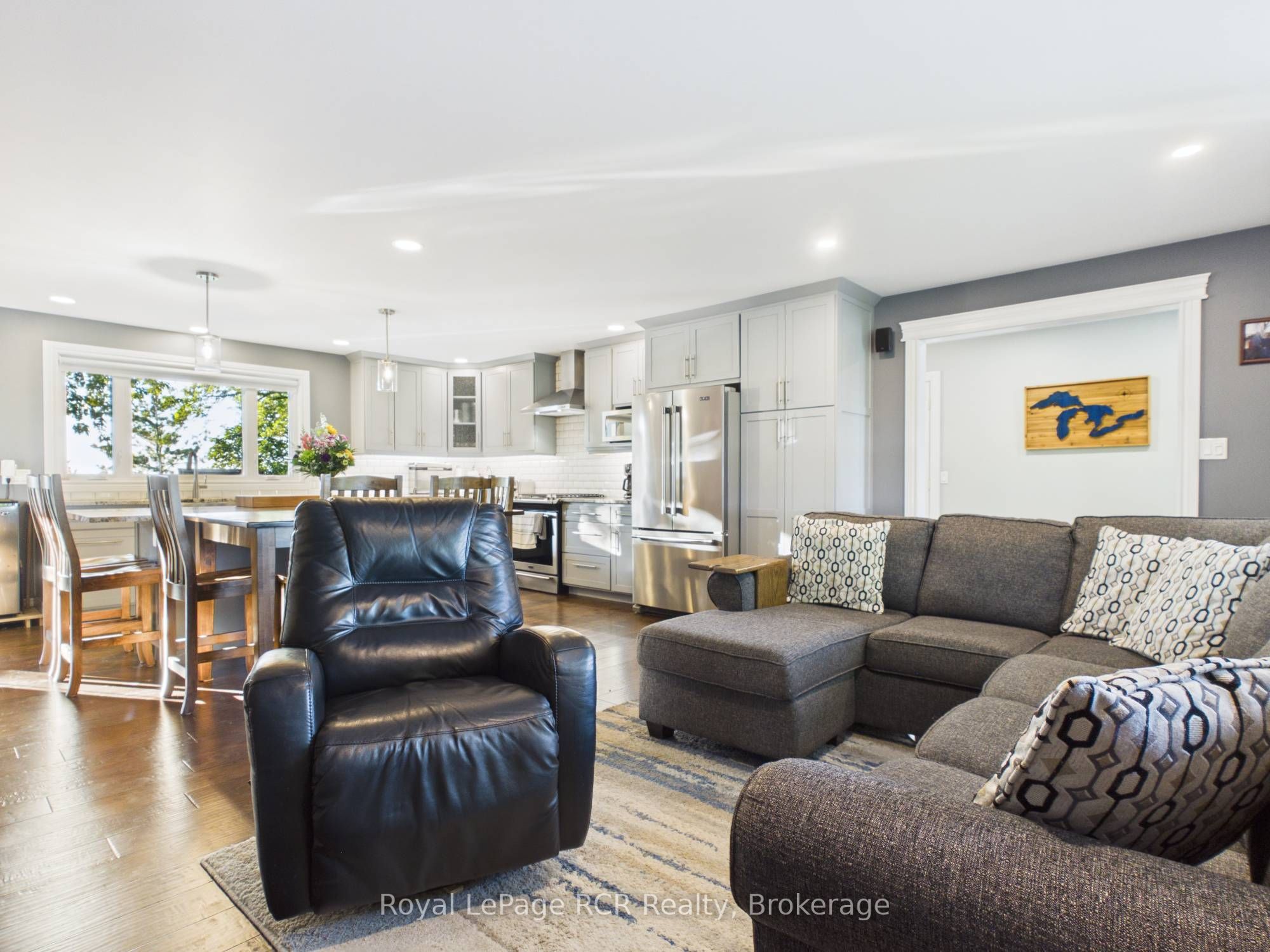 796 Lake Range Drive
