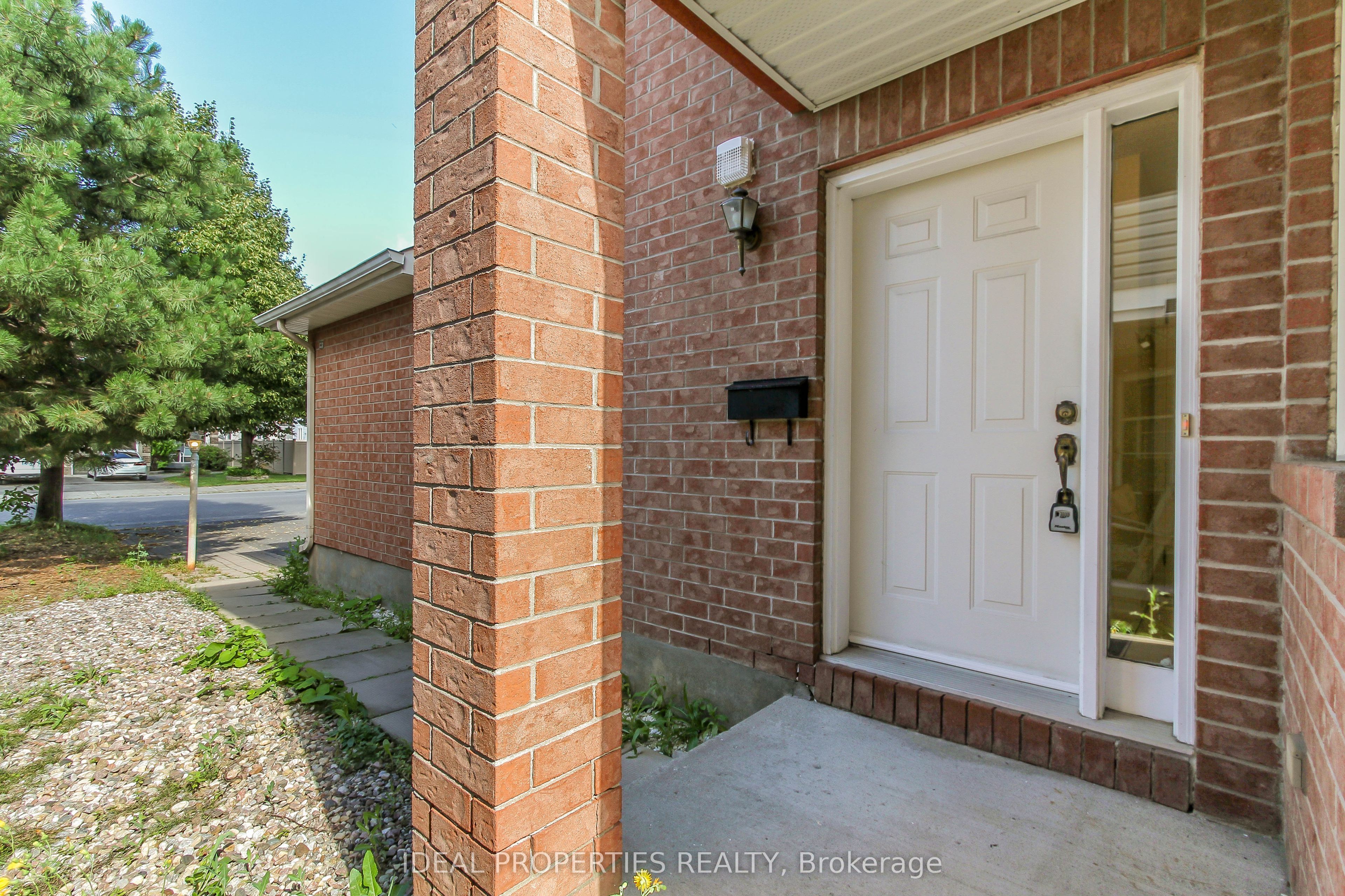 418 Beatrice Drive