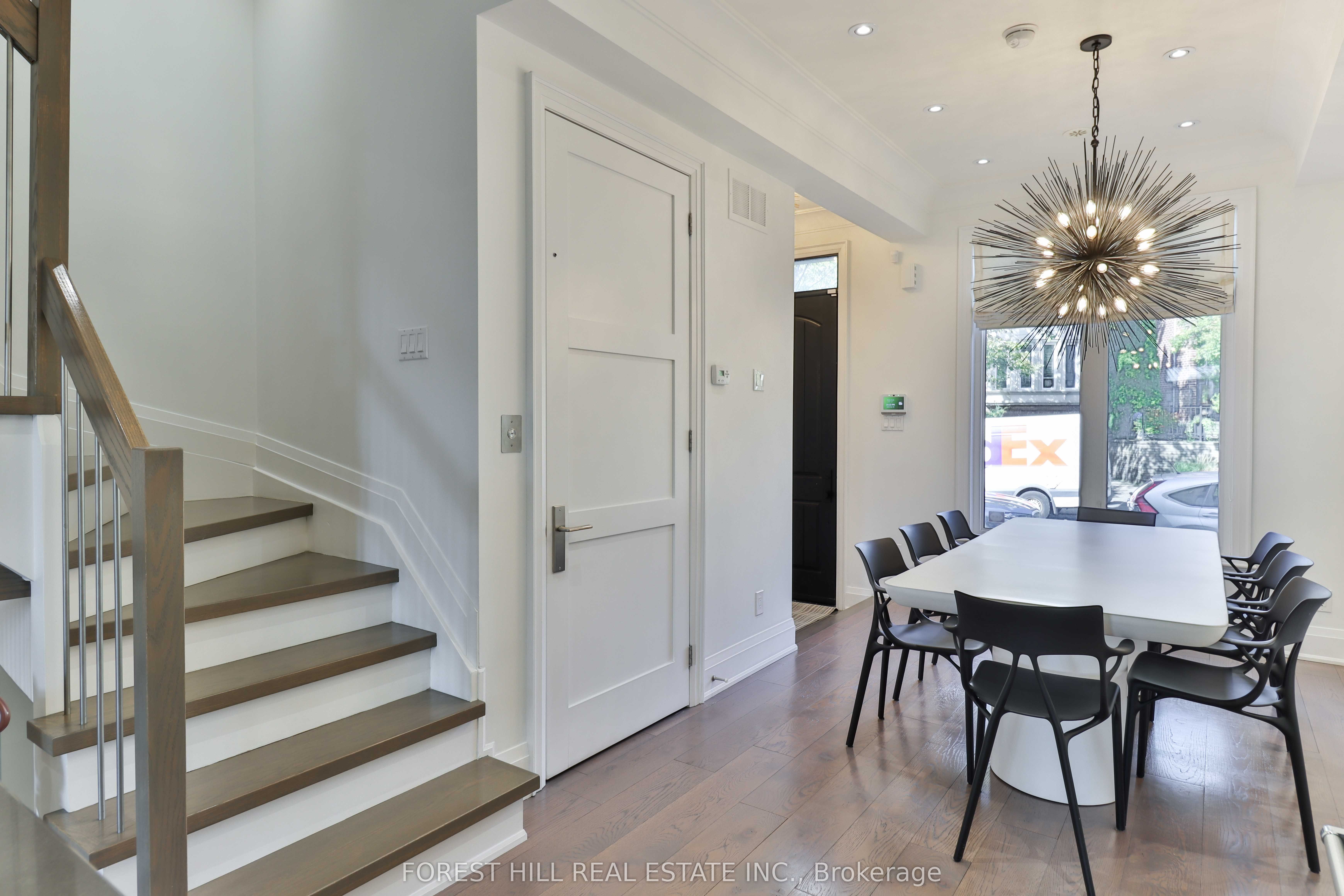 51B Burnaby Boulevard