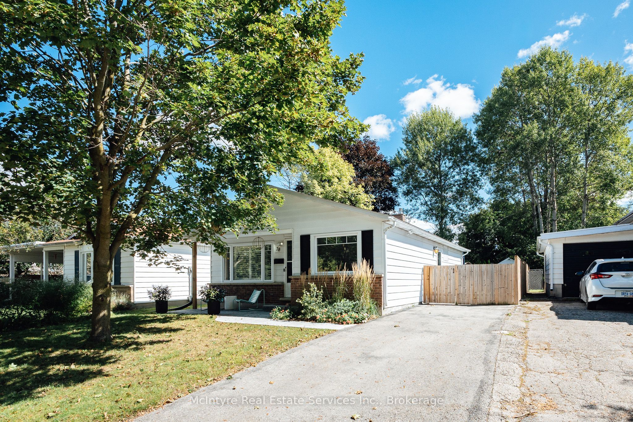 78 Helene Crescent
