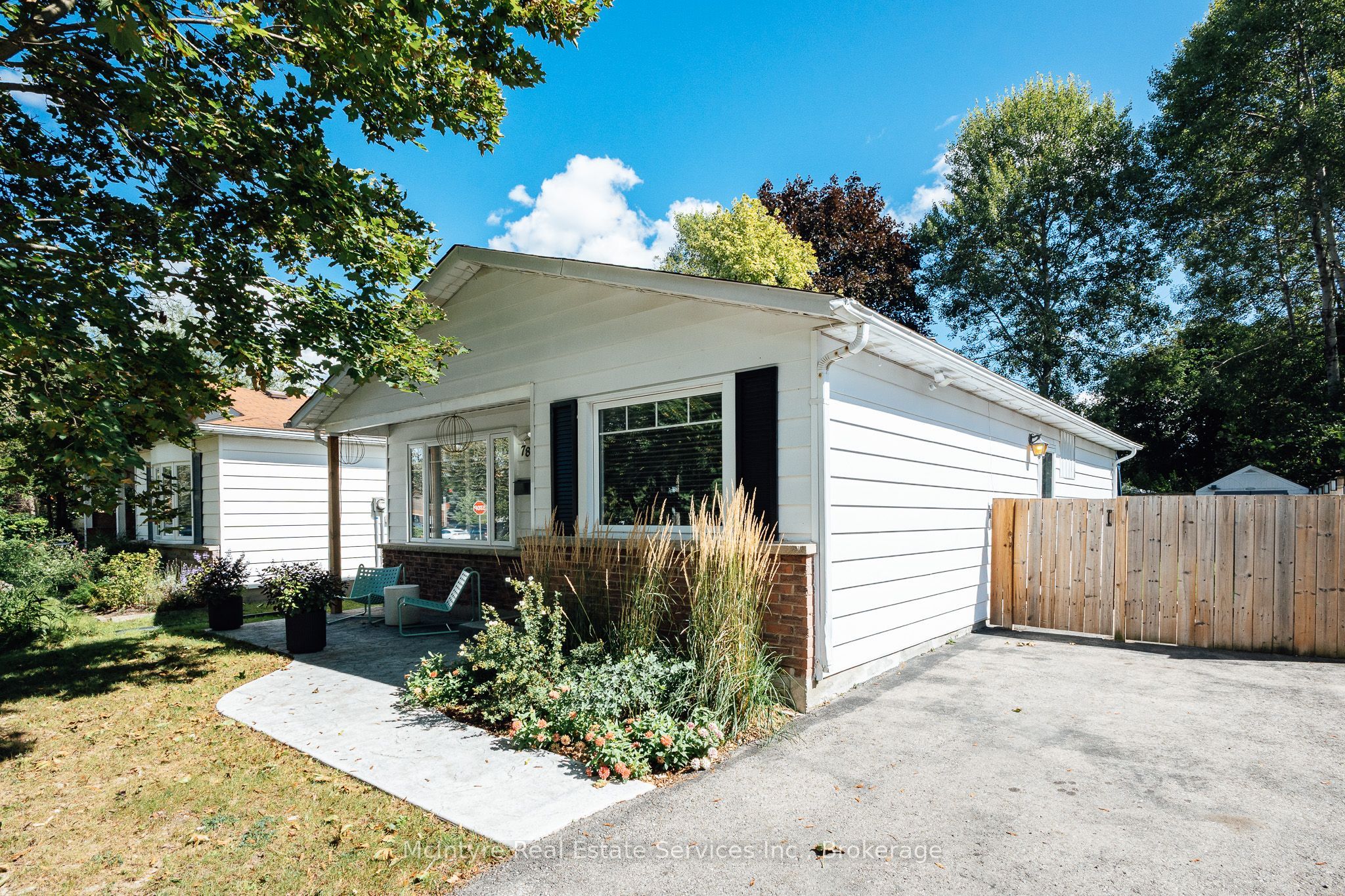 78 Helene Crescent